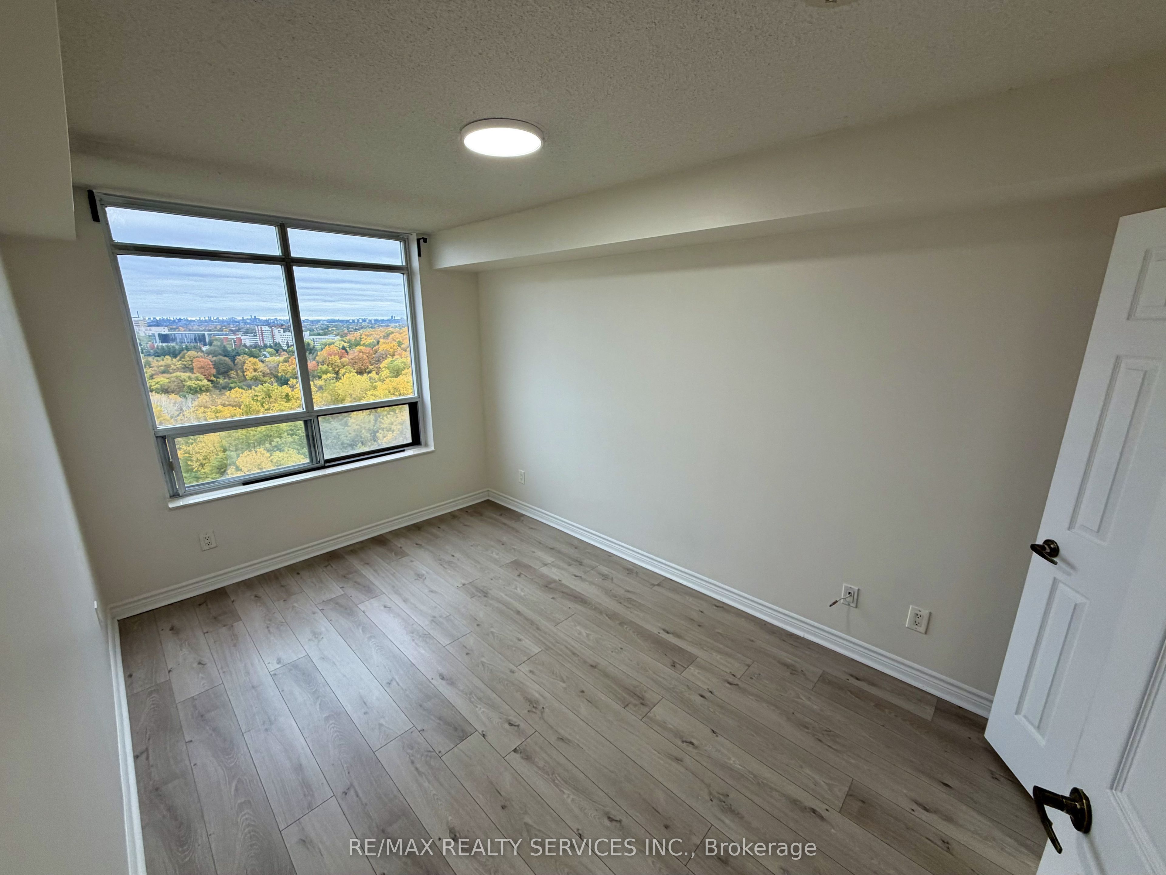 700 Humberwood Boulevard 1630 Property Photo 12