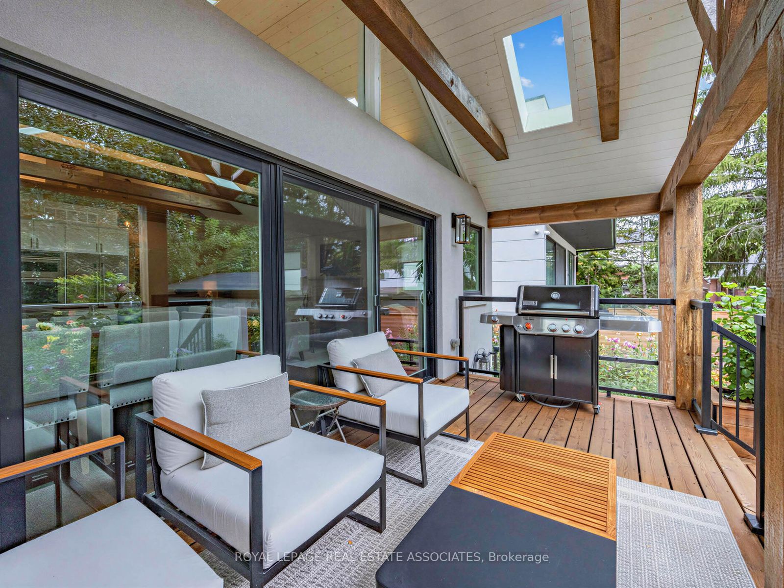 41 Ringley Avenue Property Photo 17