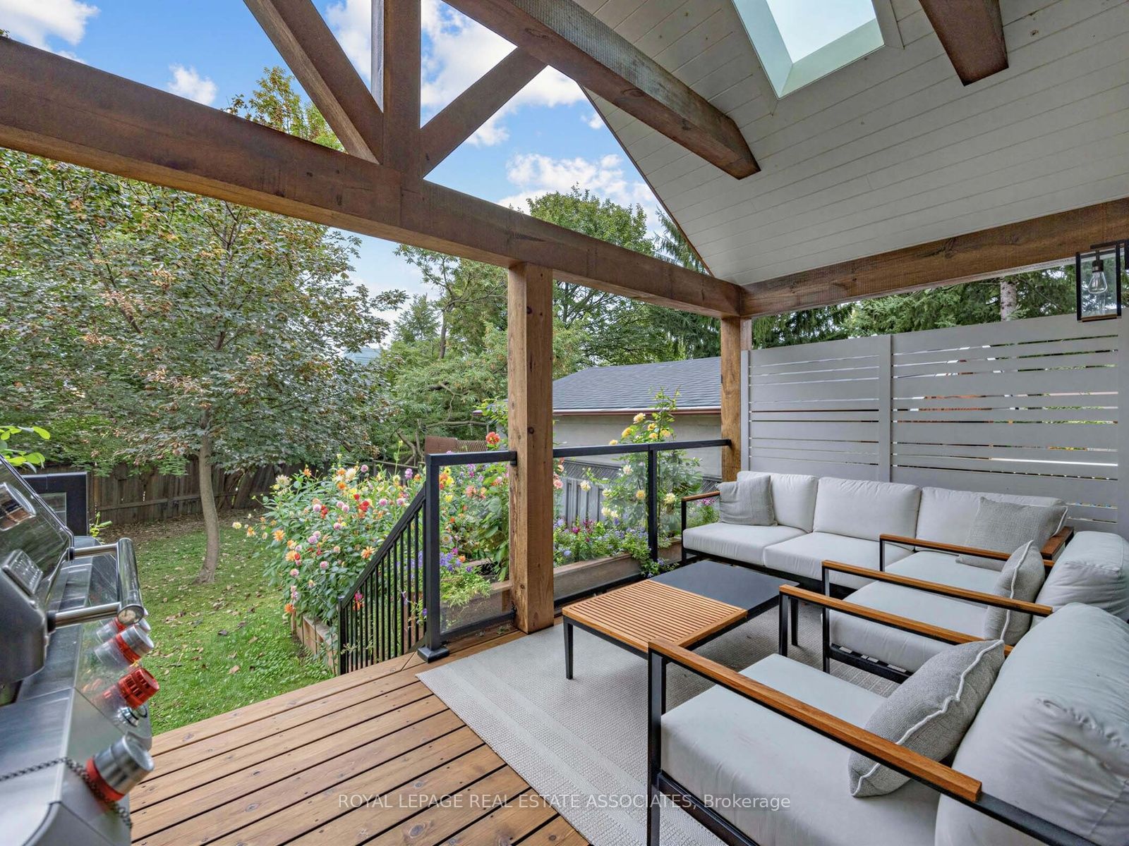 41 Ringley Avenue Property Photo 37