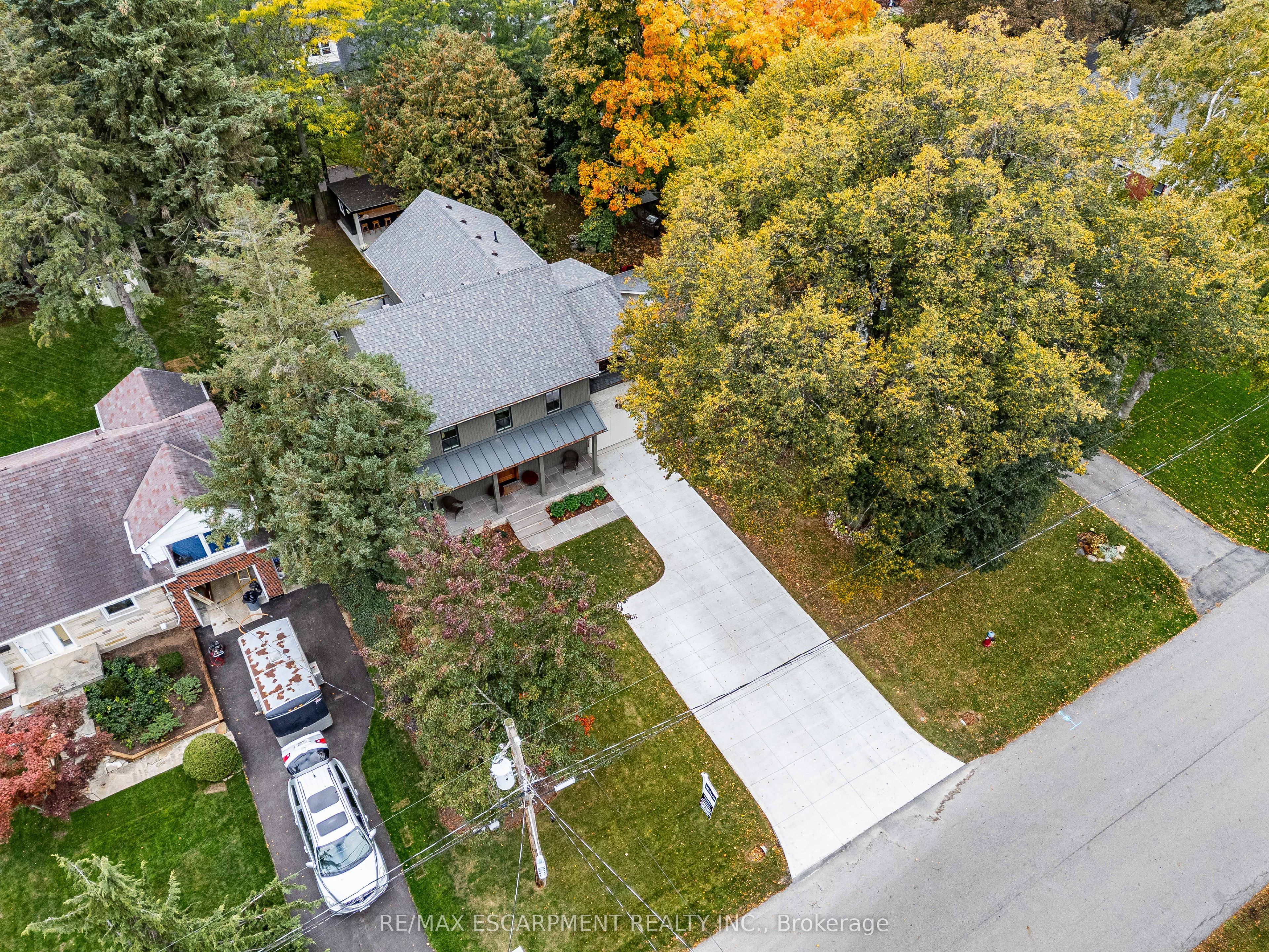 890 Forest Glen Avenue Property Photo 49