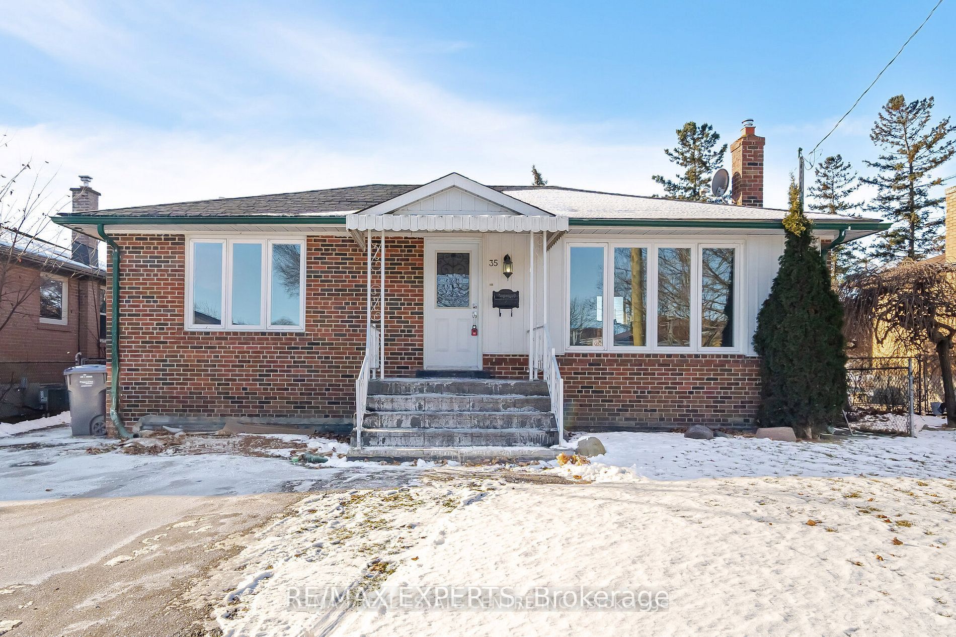 35 Edgemont Drive Property Photo 1