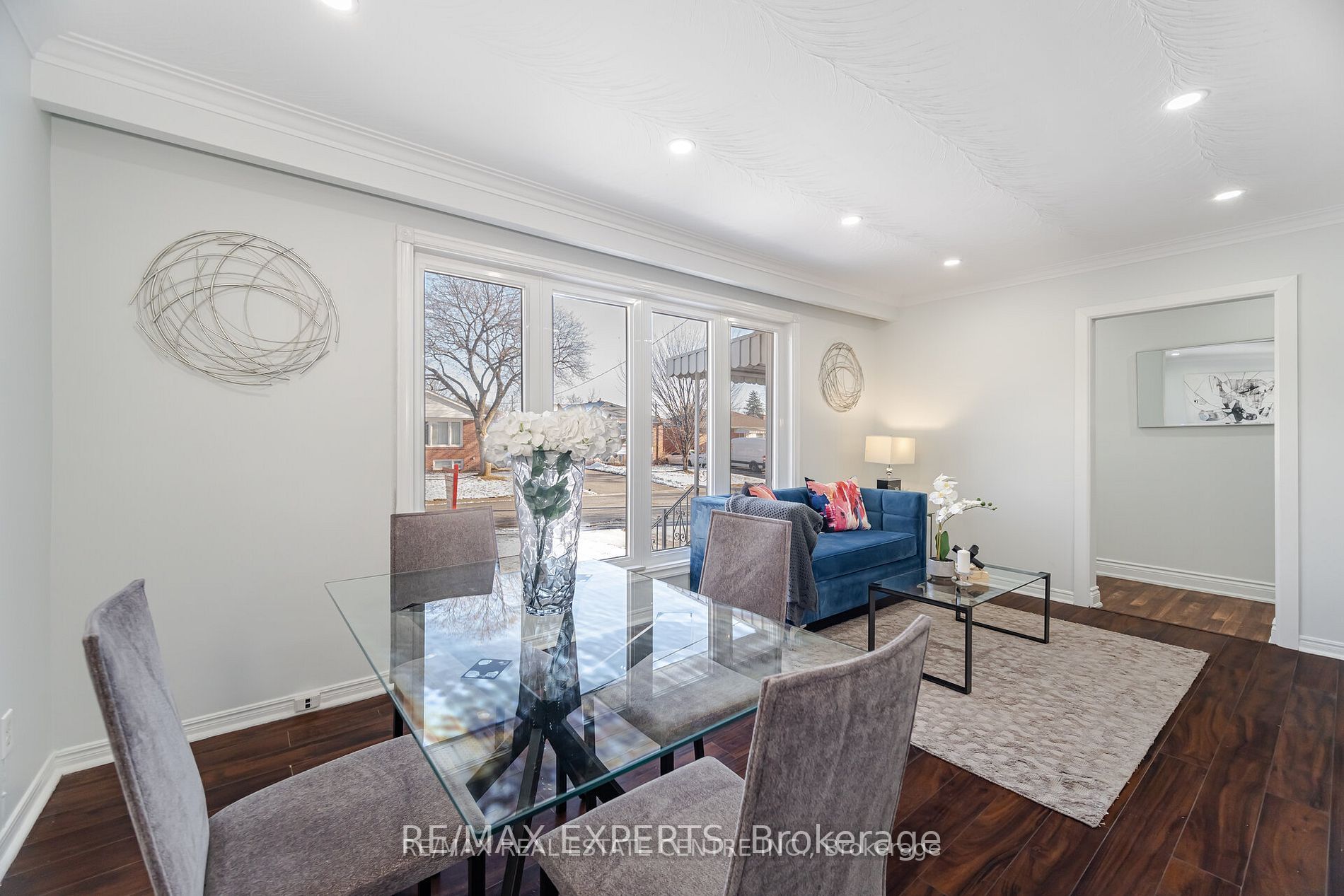 35 Edgemont Drive Property Photo 7