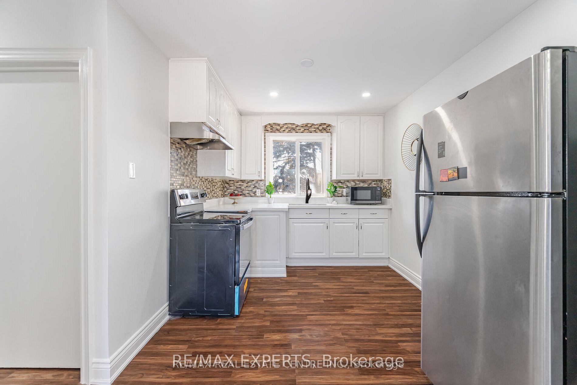 35 Edgemont Drive Property Photo 13