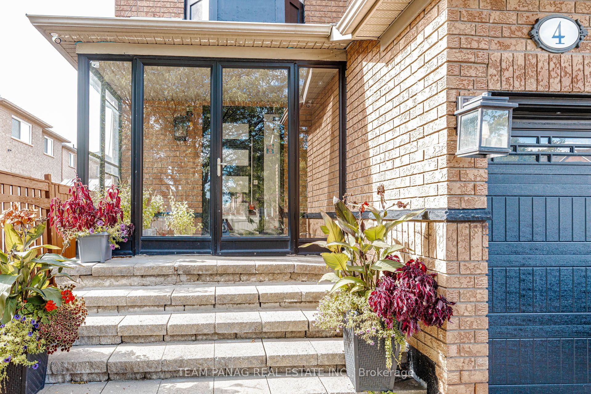 4 Martineau Road Property Photo 2