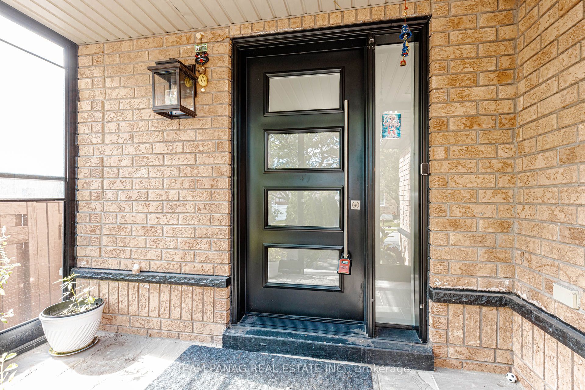 4 Martineau Road Property Photo 3