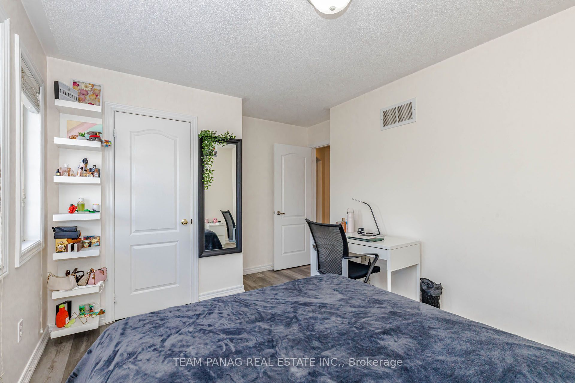 4 Martineau Road Property Photo 21