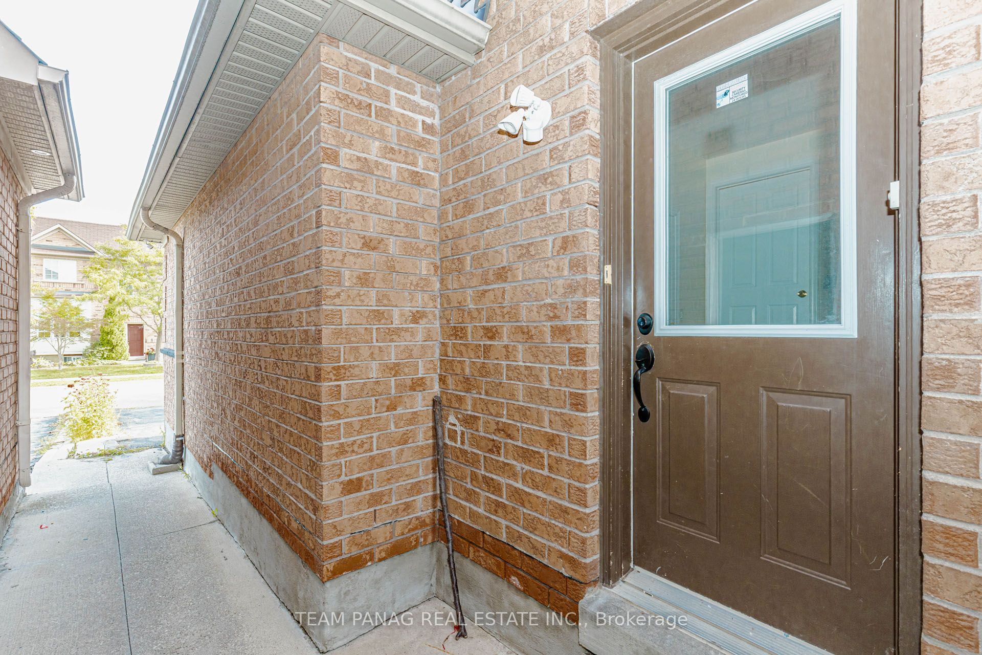 4 Martineau Road Property Photo 27