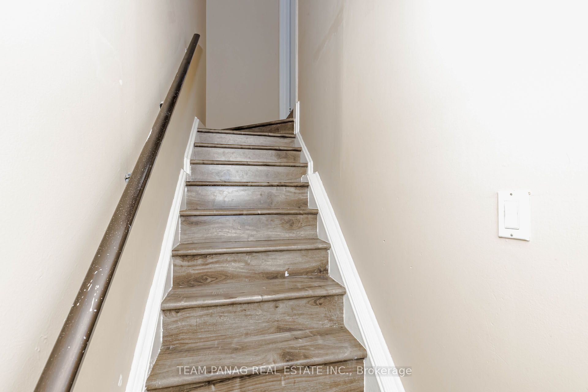 4 Martineau Road Property Photo 29