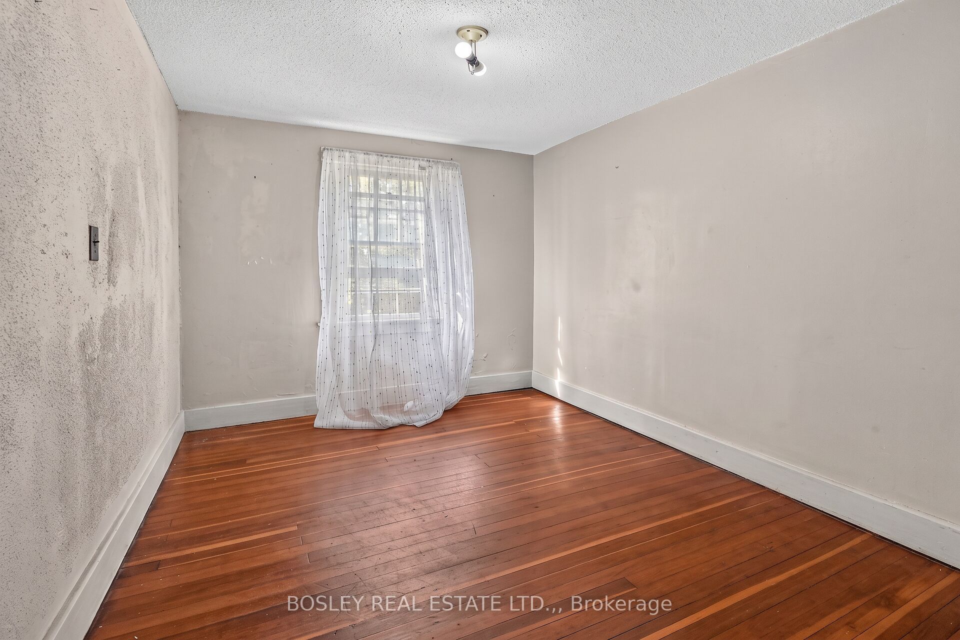 785 Hillsdale Avenue Property Photo 18