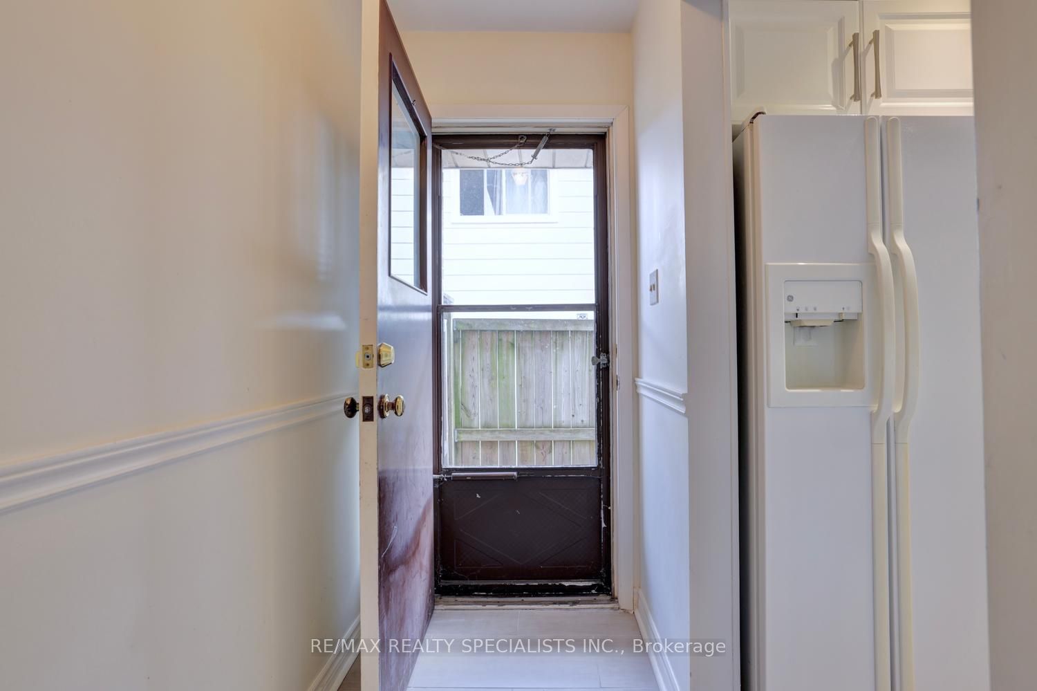 2494 Barcella Crescent Property Photo 15