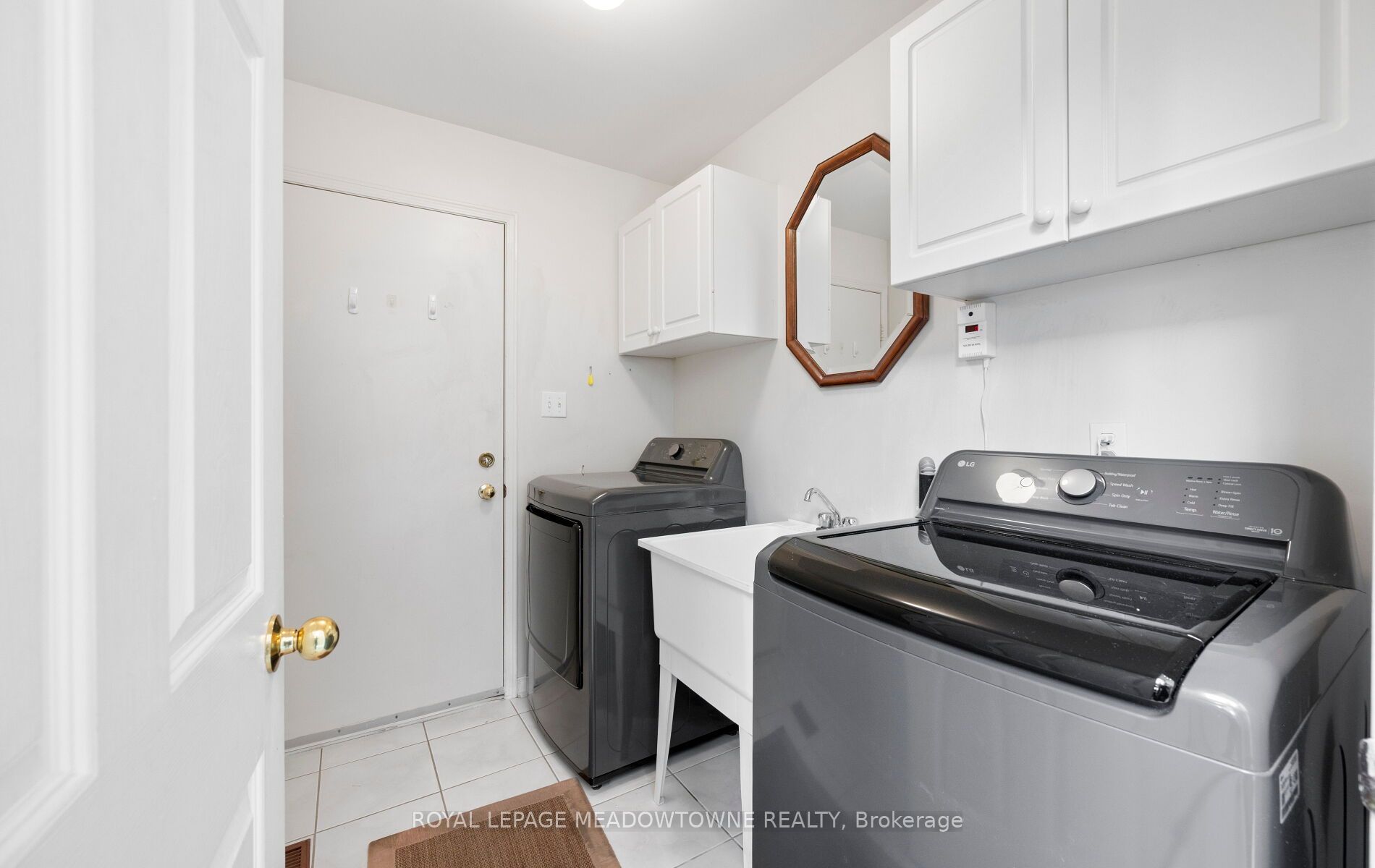 5419 Loonlake Avenue Property Photo 16