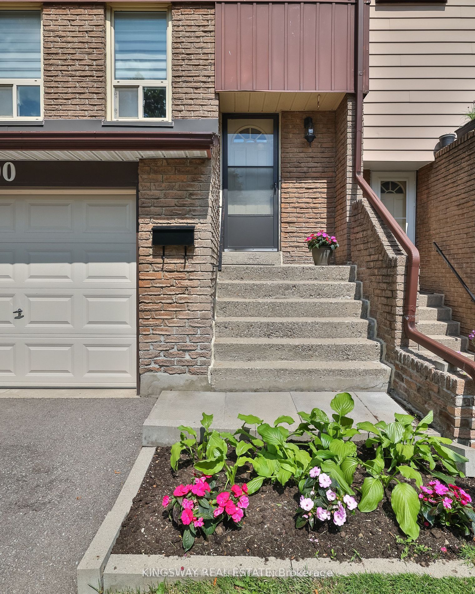 1221 Dundix Road 90 Property Photo 1