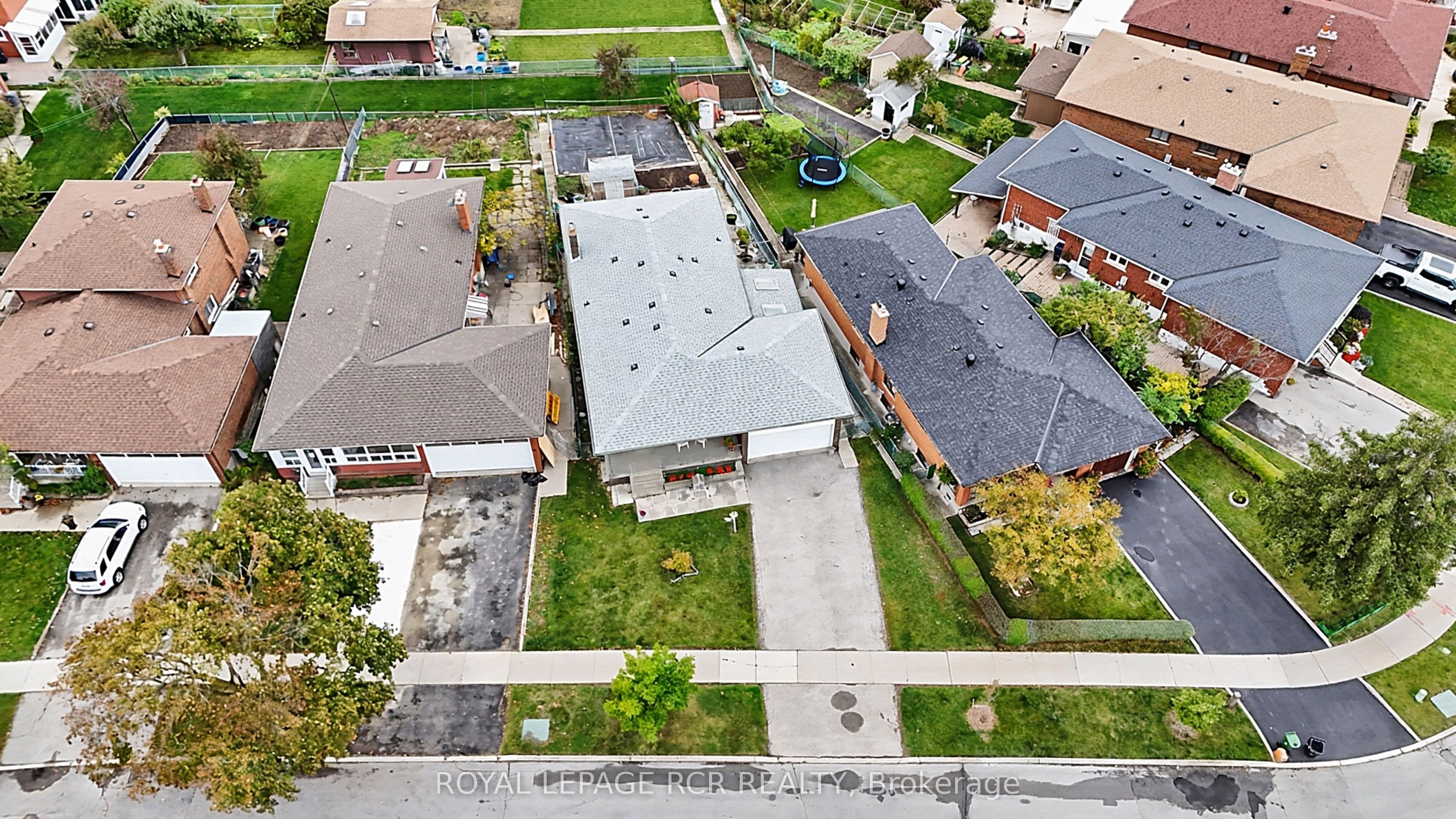 32 Bartel Drive Property Photo 38