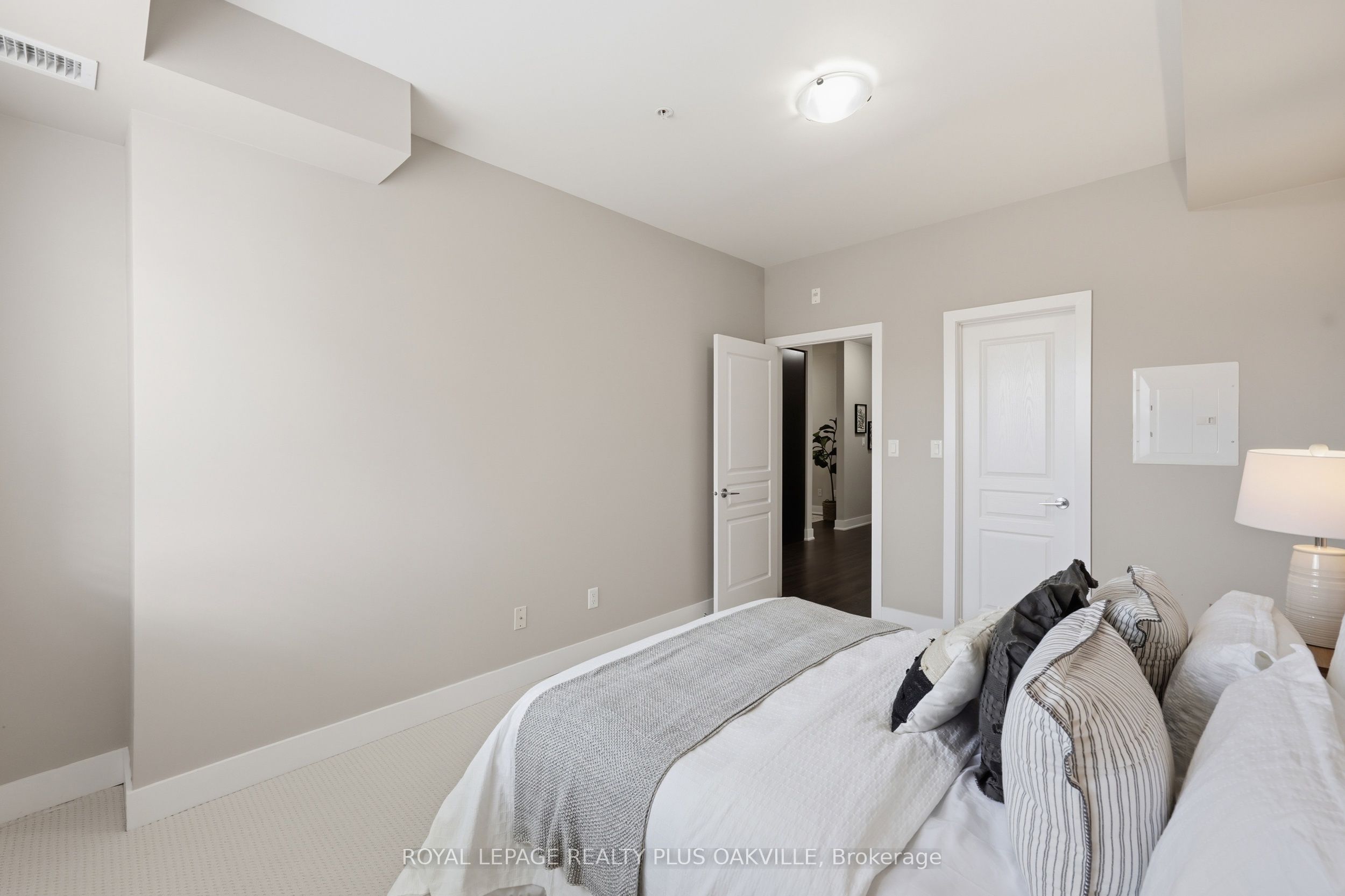 128 Garden Drive 211 Property Photo 19