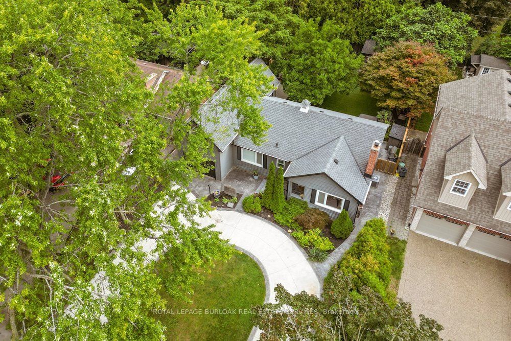 977 Long Drive Property Photo 28