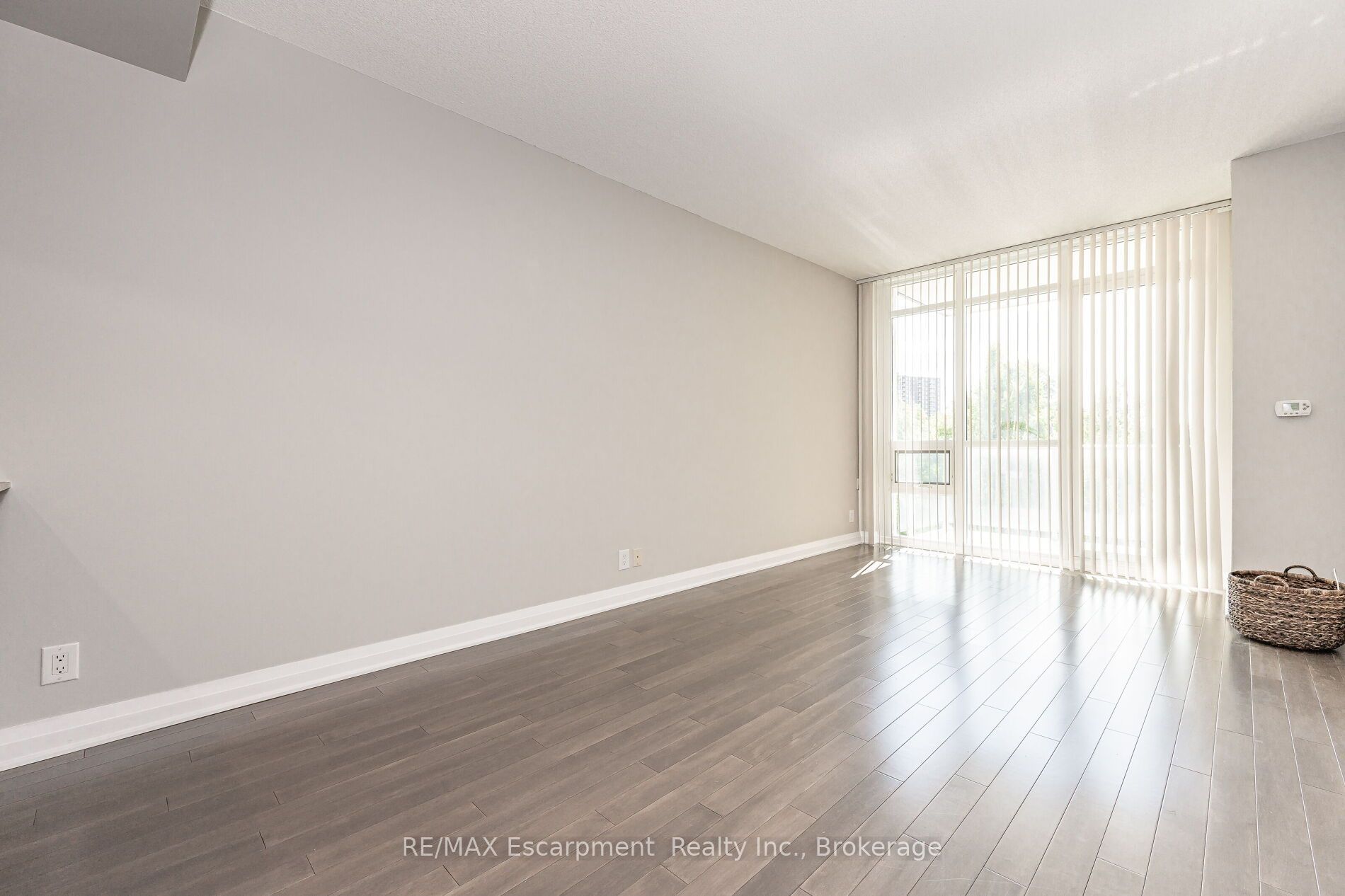 1055 Southdown Road # 209 Property Photo 15