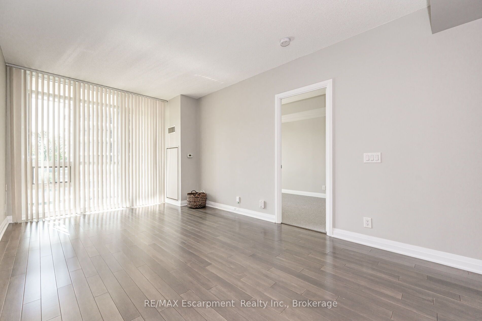 1055 Southdown Road # 209 Property Photo 16