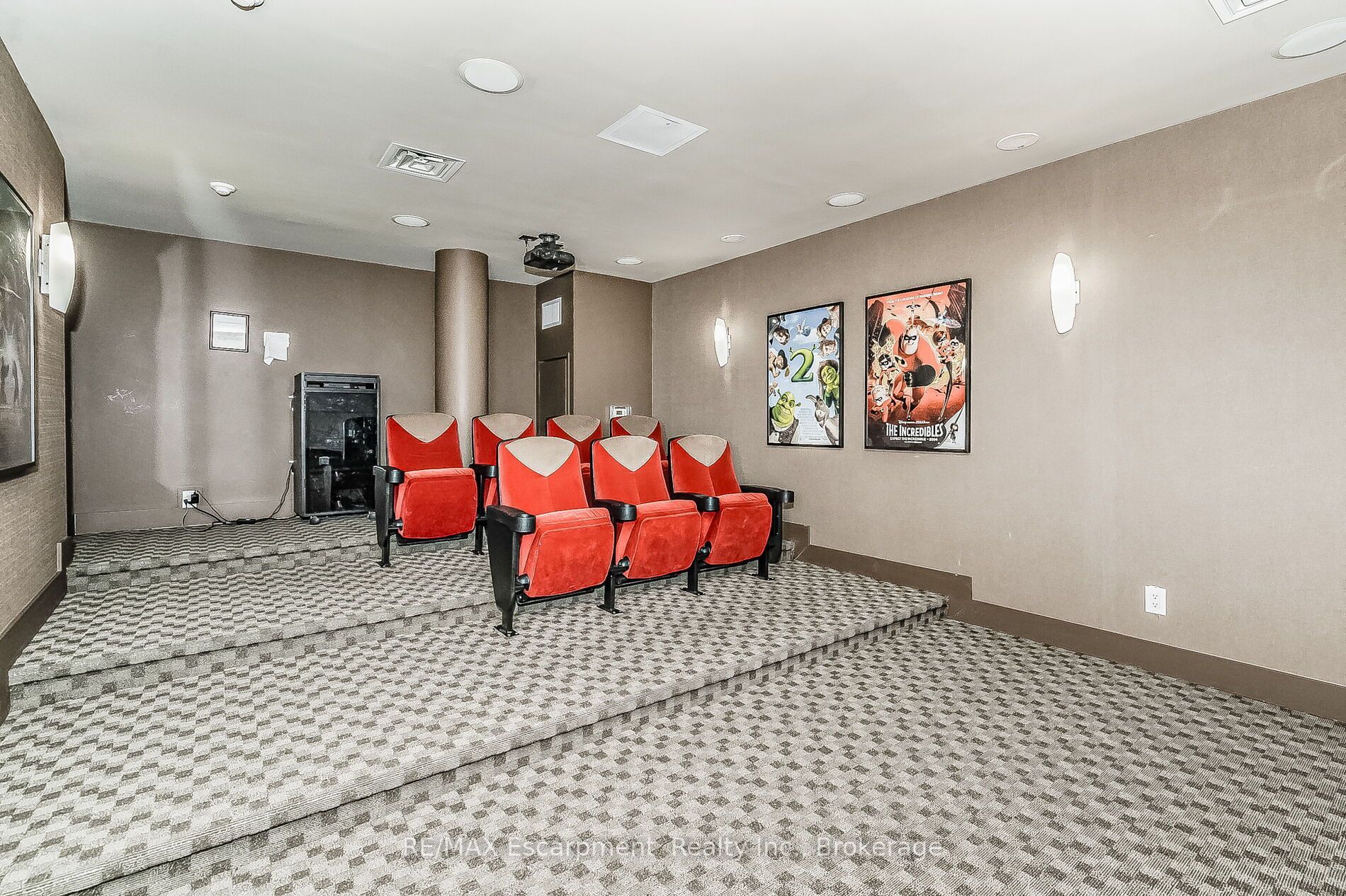 1055 Southdown Road # 209 Property Photo 33