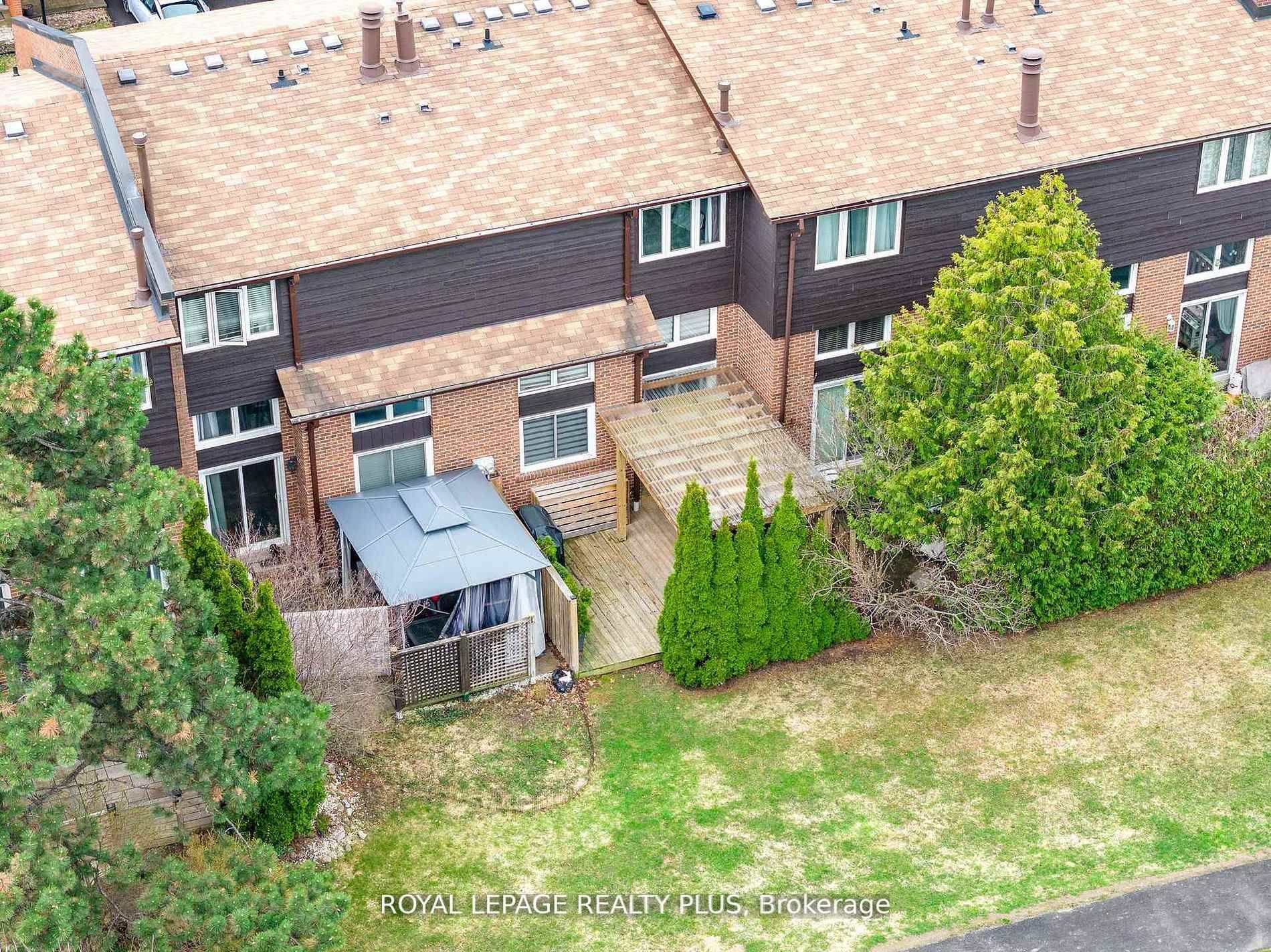 1755 Rathburn Road E 20 Property Photo 47