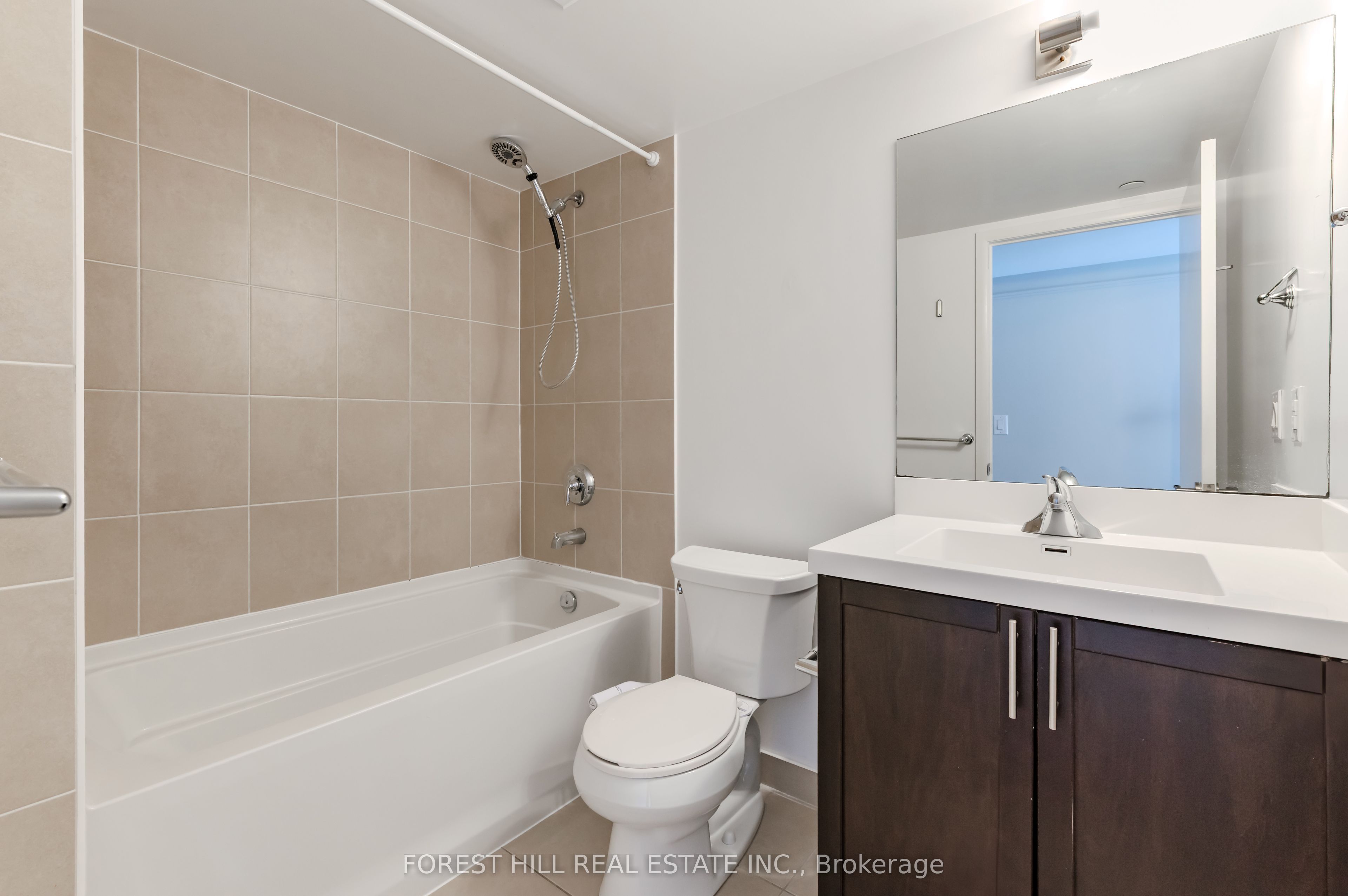 830 Lawrence Avenue W 734 Property Photo 14