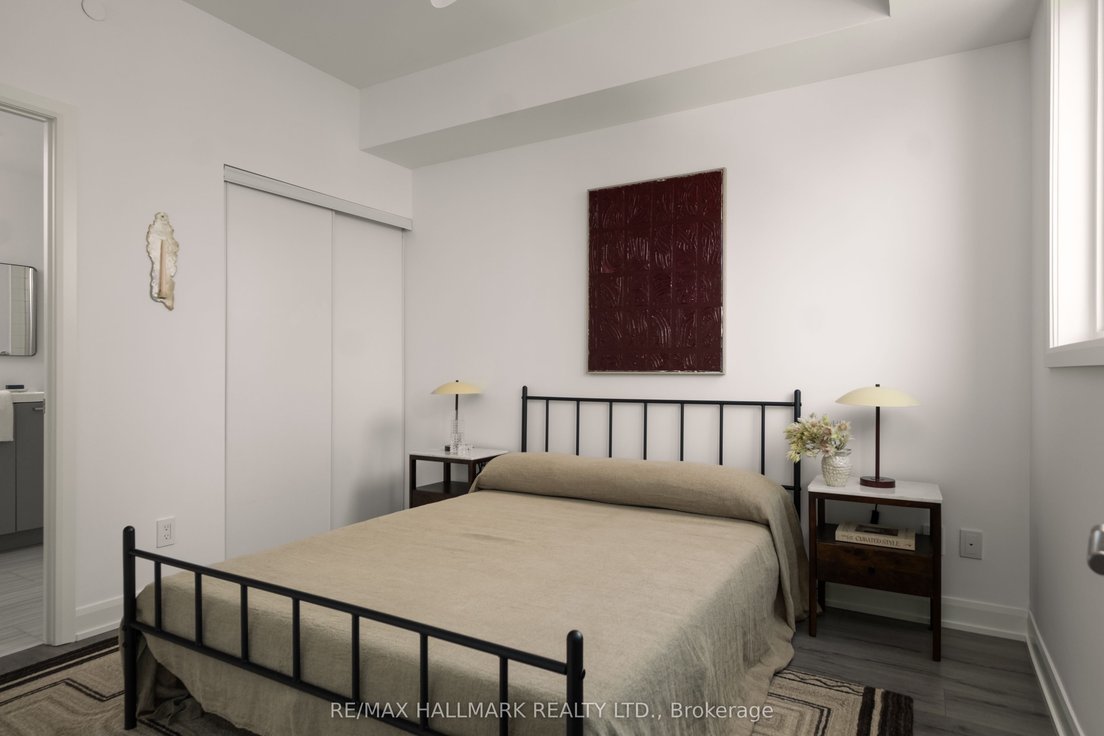 385 Osler Street N 406 Property Photo 19