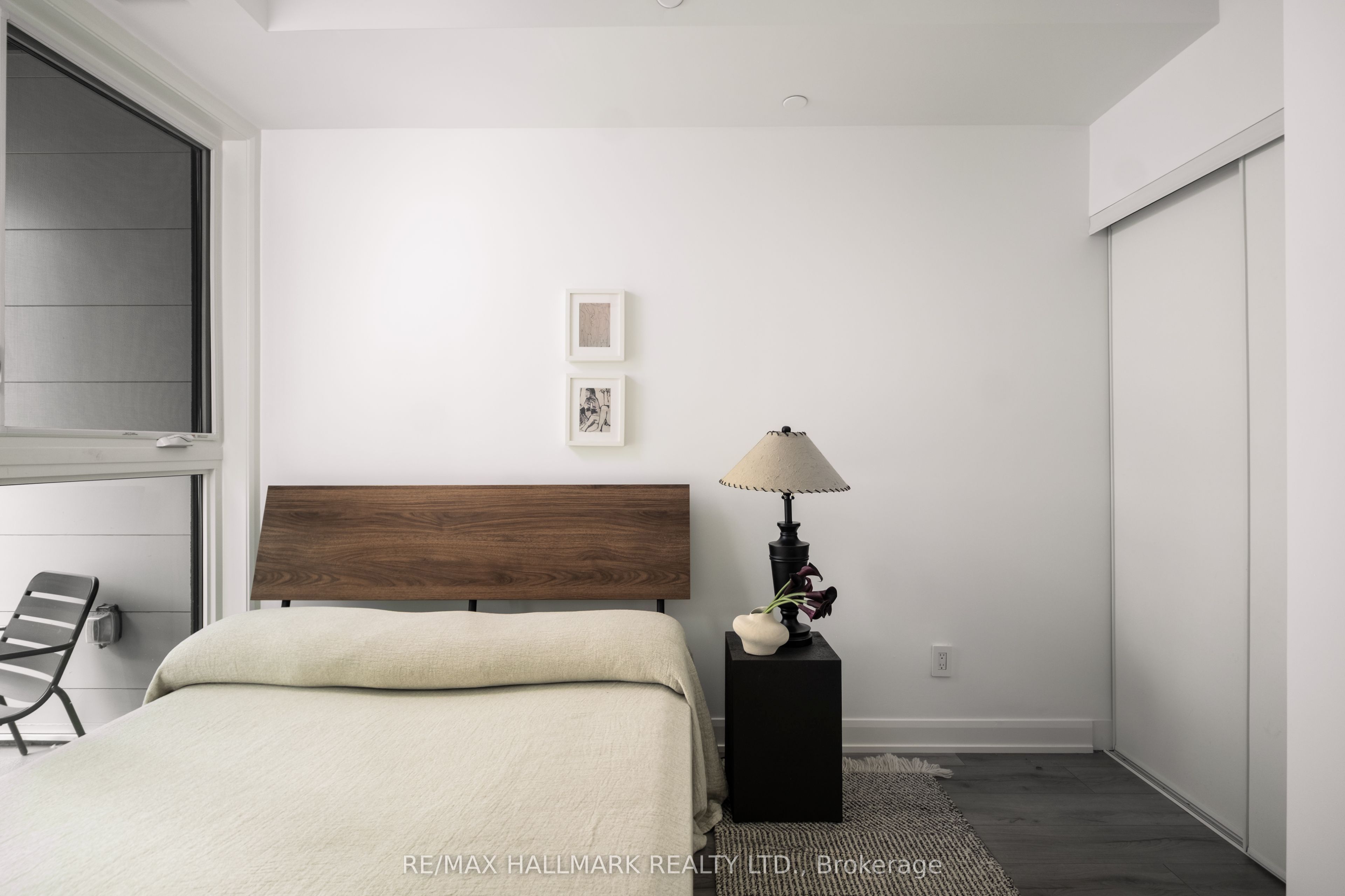 385 Osler Street N 406 Property Photo 28