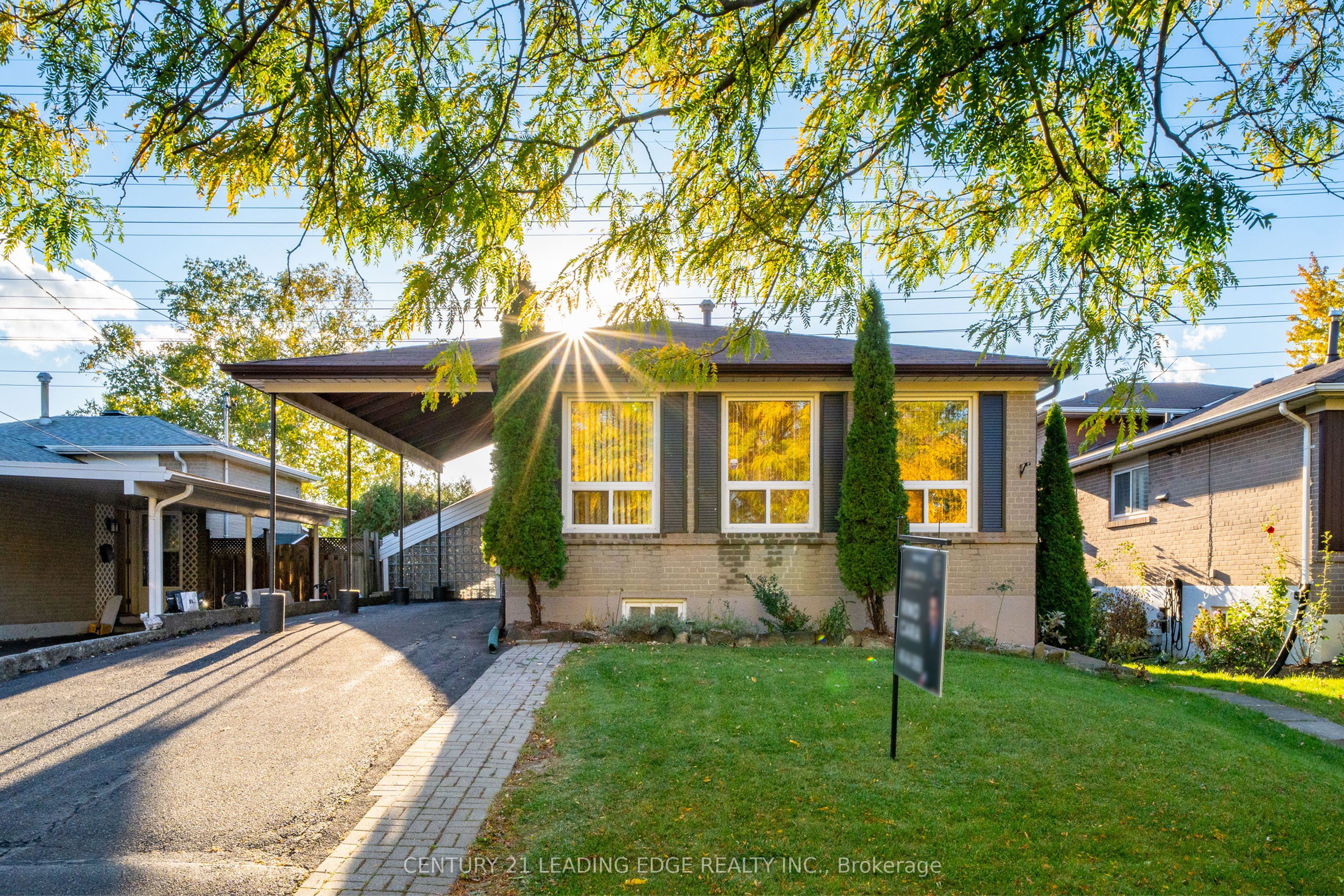63 Mercury Road Property Photo 1