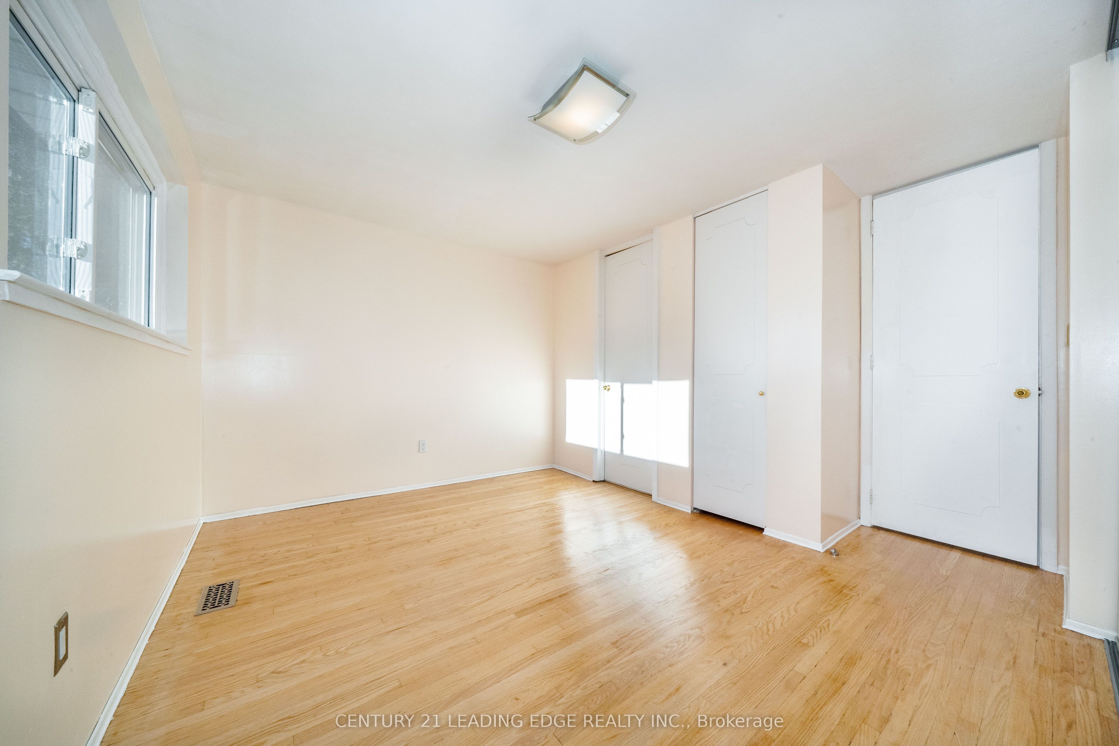 63 Mercury Road Property Photo 20