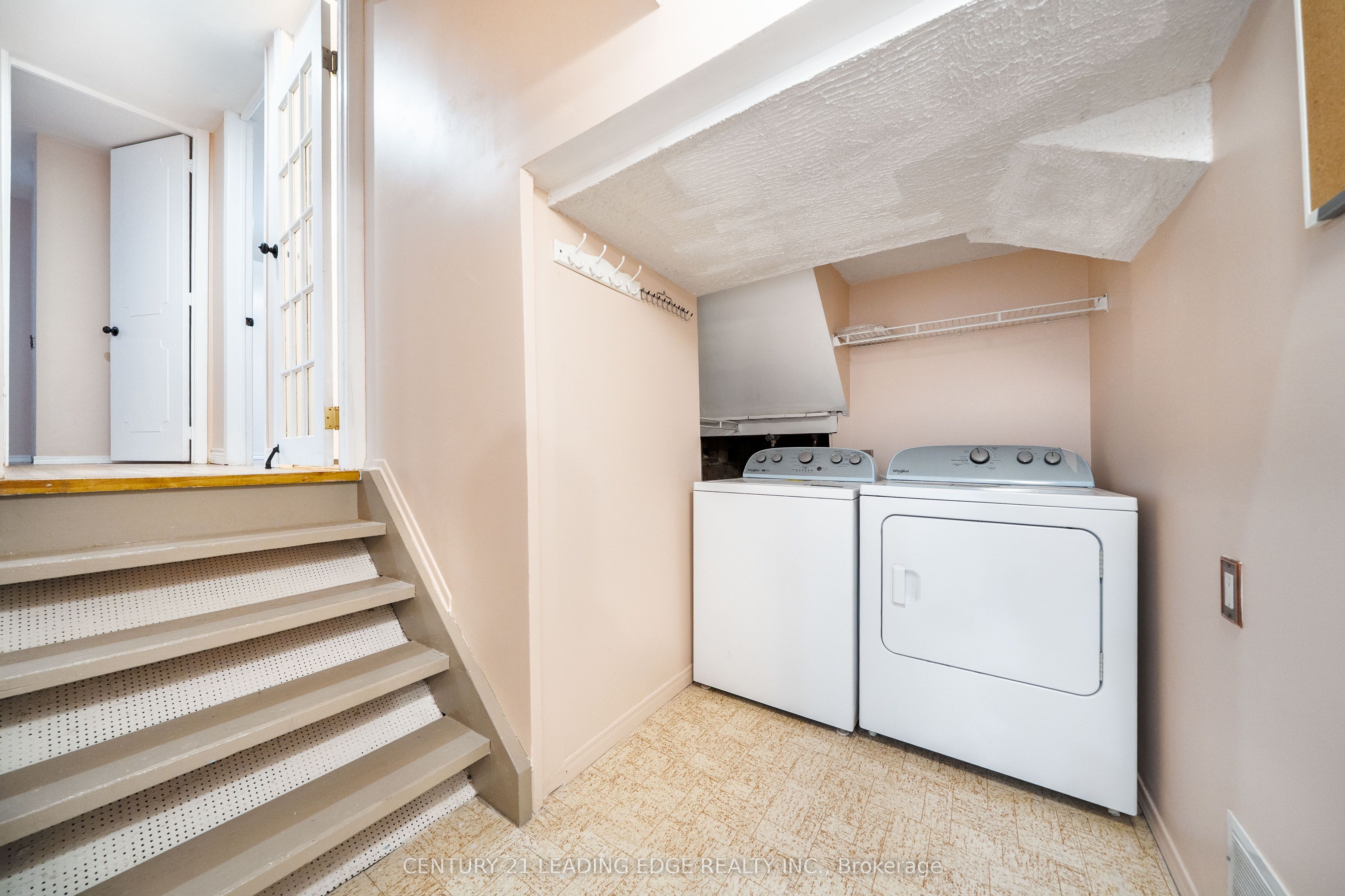 63 Mercury Road Property Photo 26