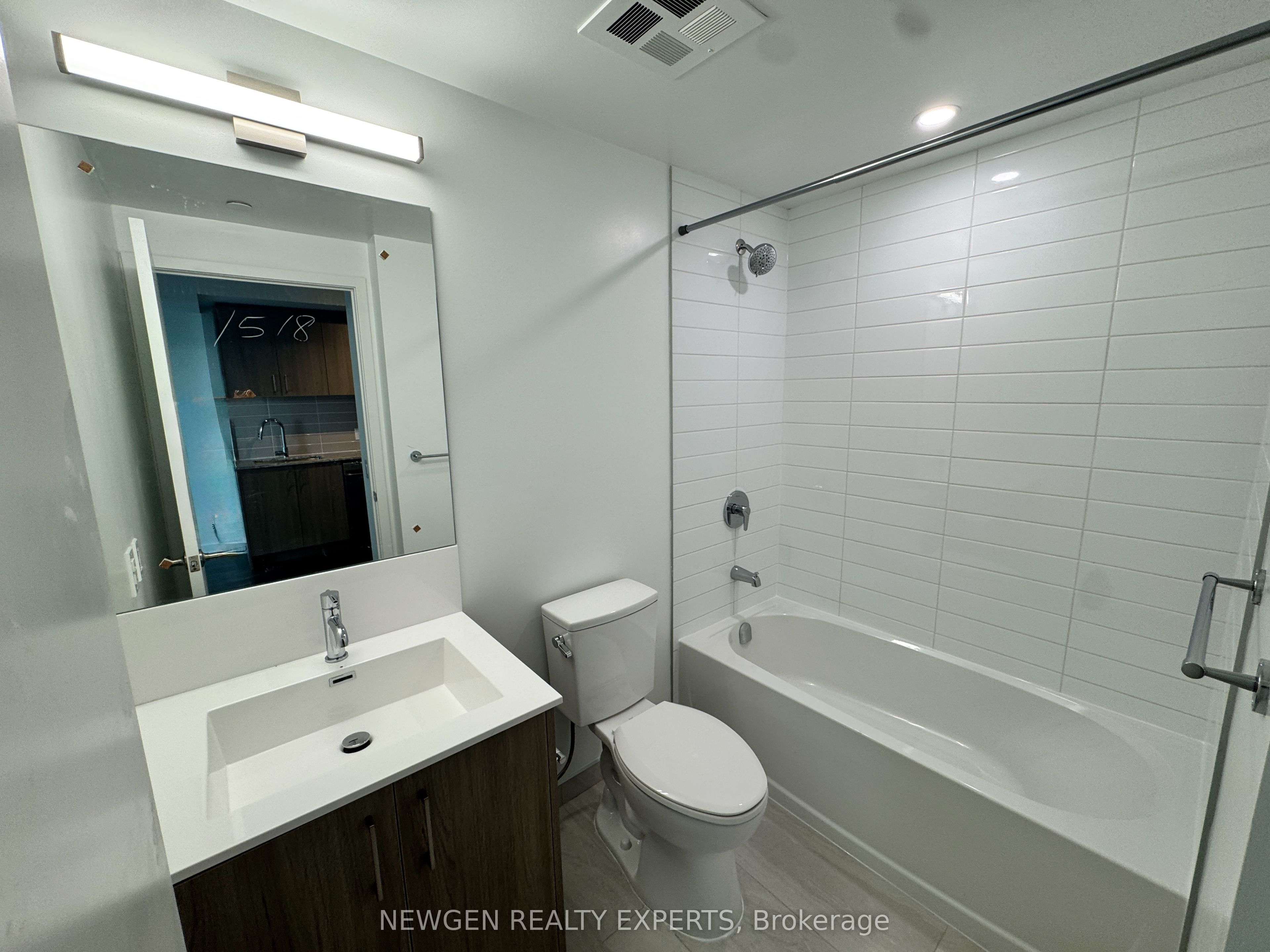 4010 Eglinton Avenue W 1518 Property Photo 7