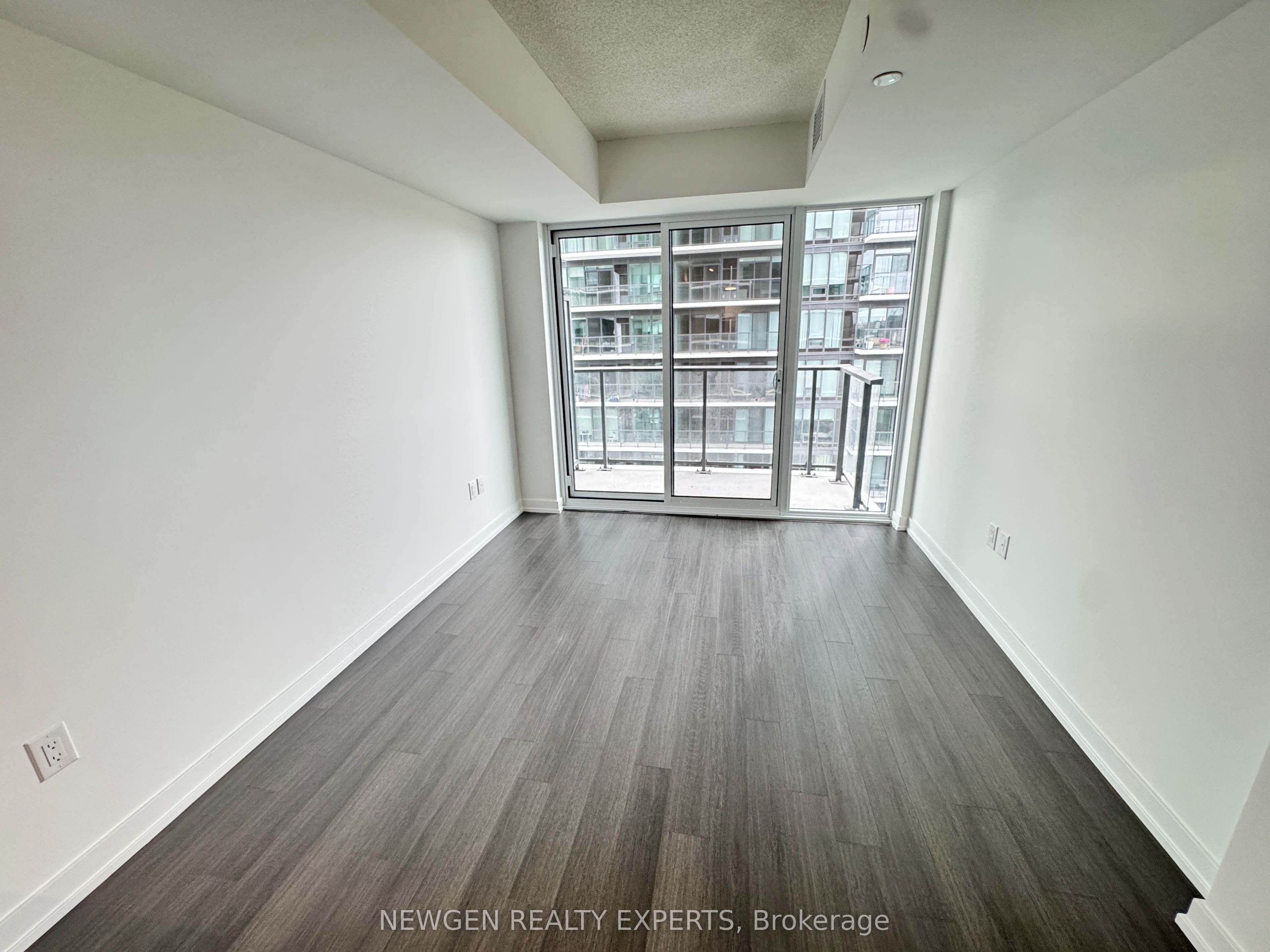 4010 Eglinton Avenue W 1518 Property Photo 8