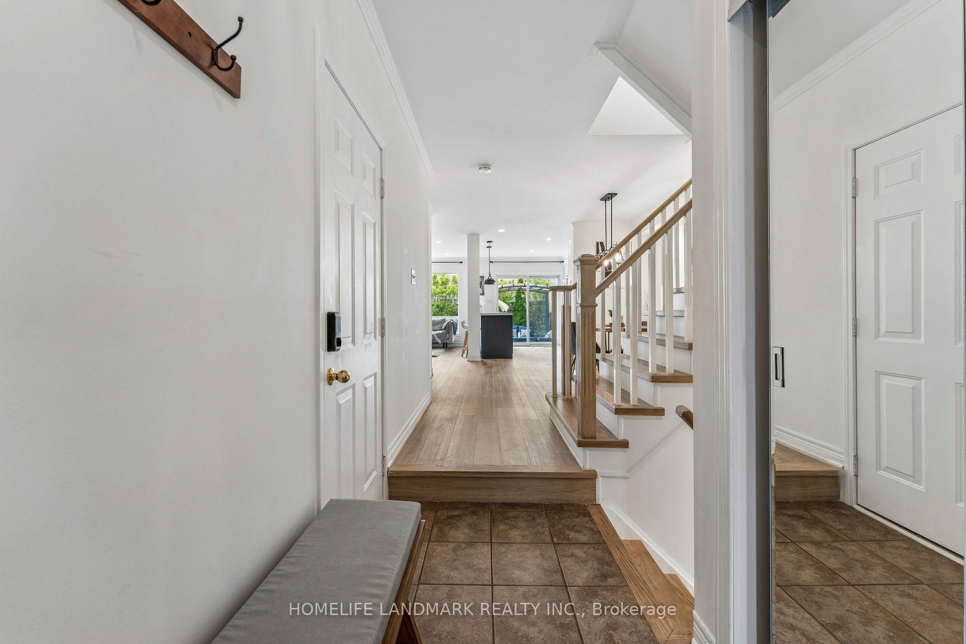 1080 Cooper Avenue Property Photo 3