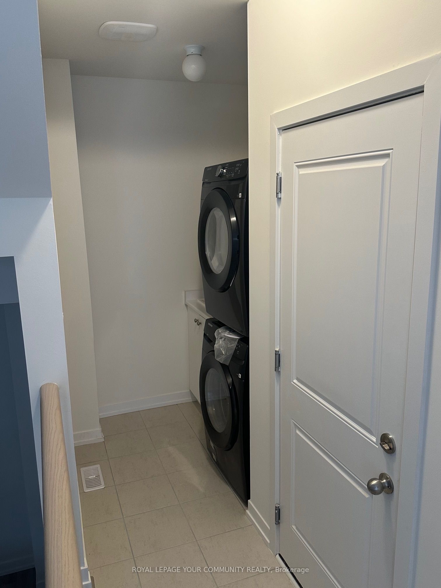 1541 Moonseed Place Property Photo 10