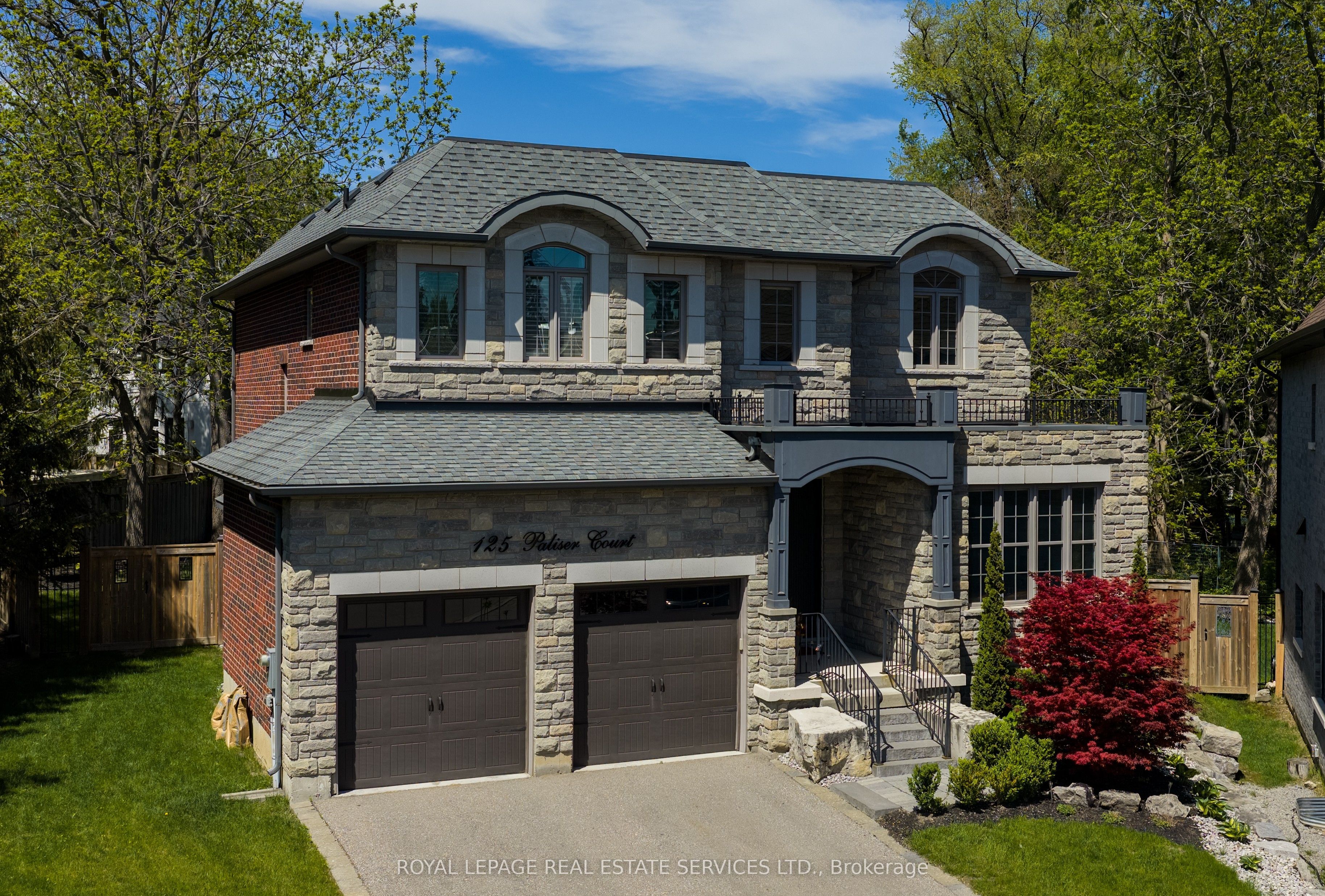 125 Paliser Court Property Photo 1