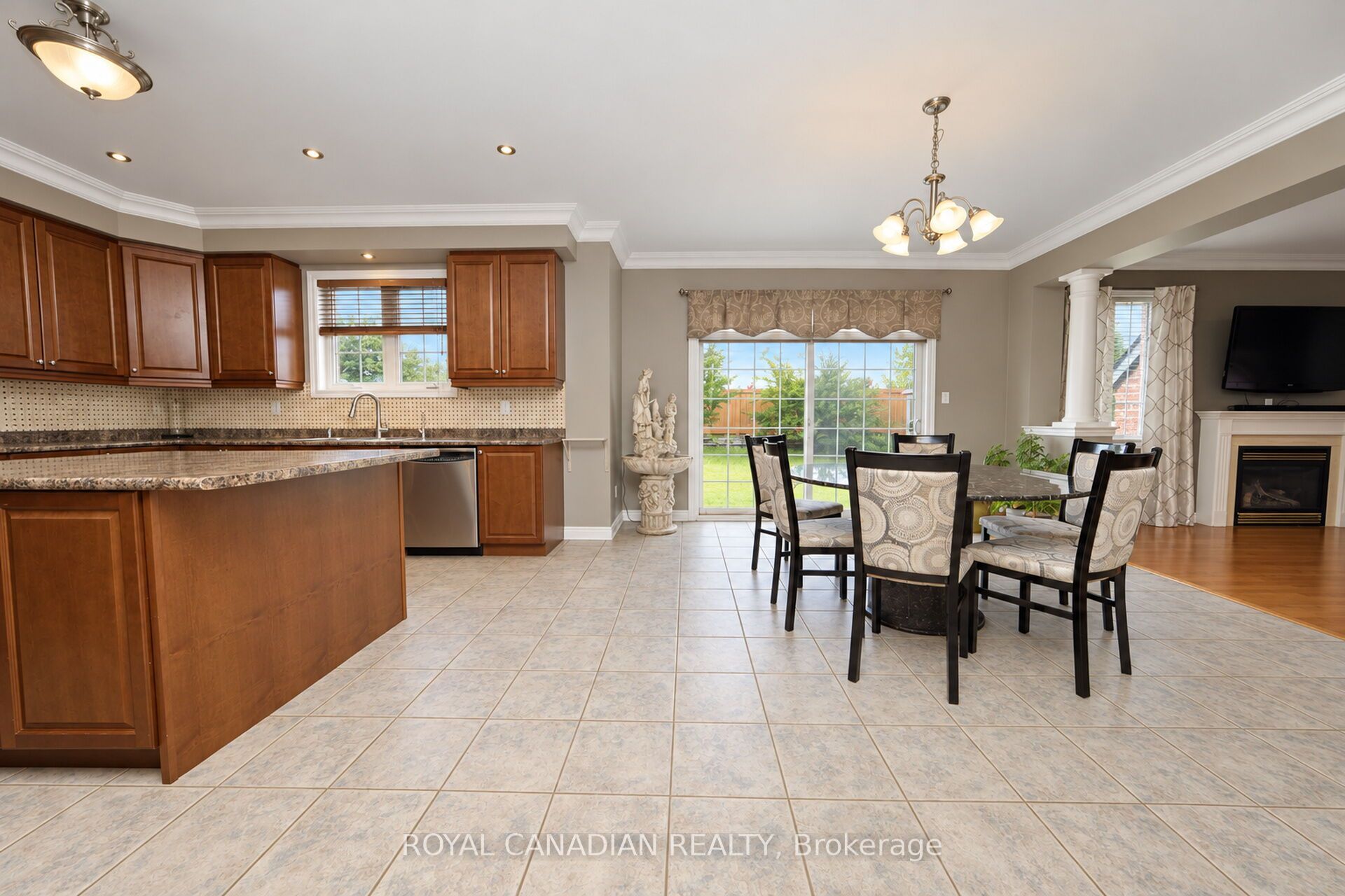 22 Janetville Street Property Photo 10