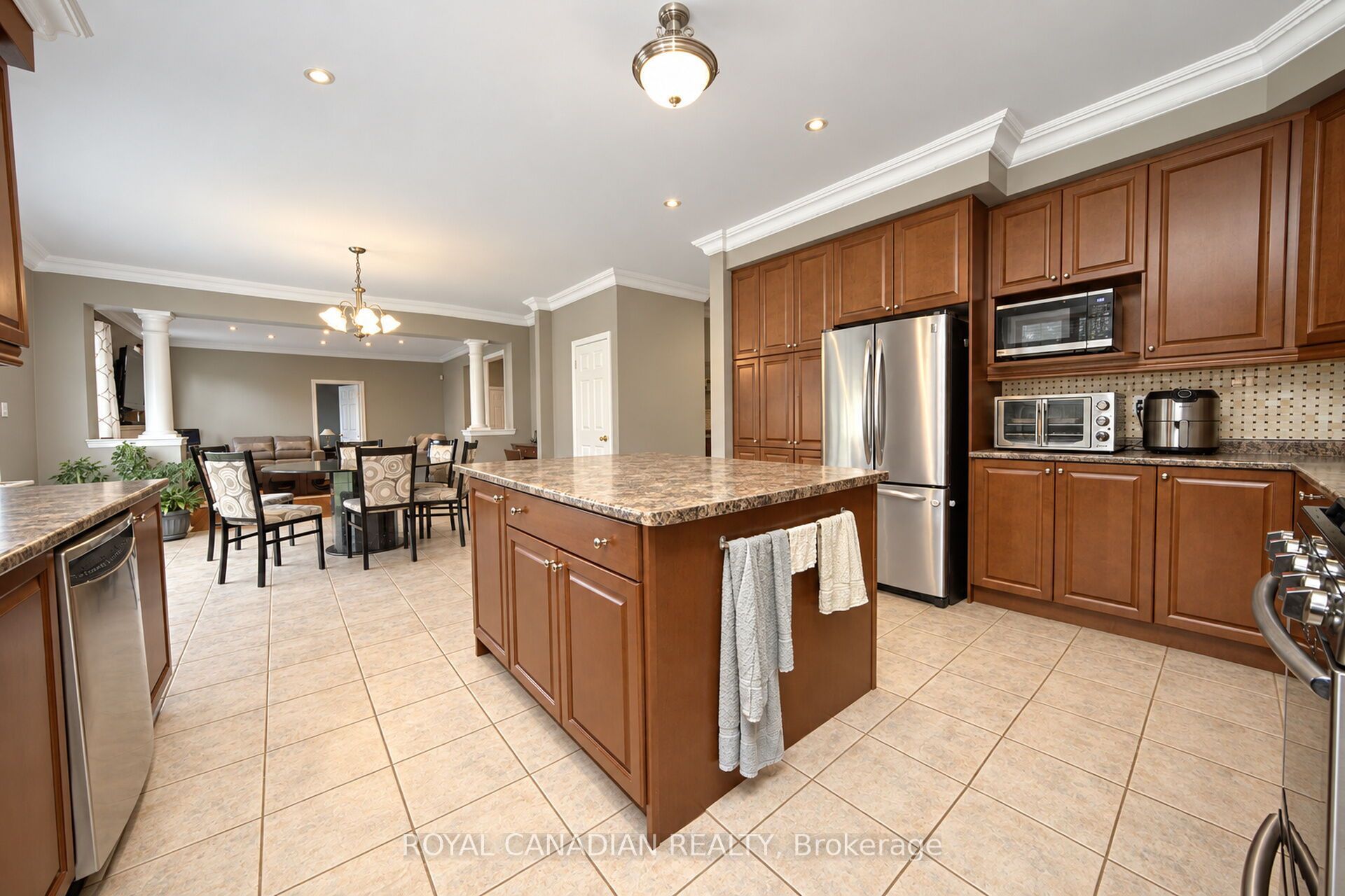 22 Janetville Street Property Photo 12