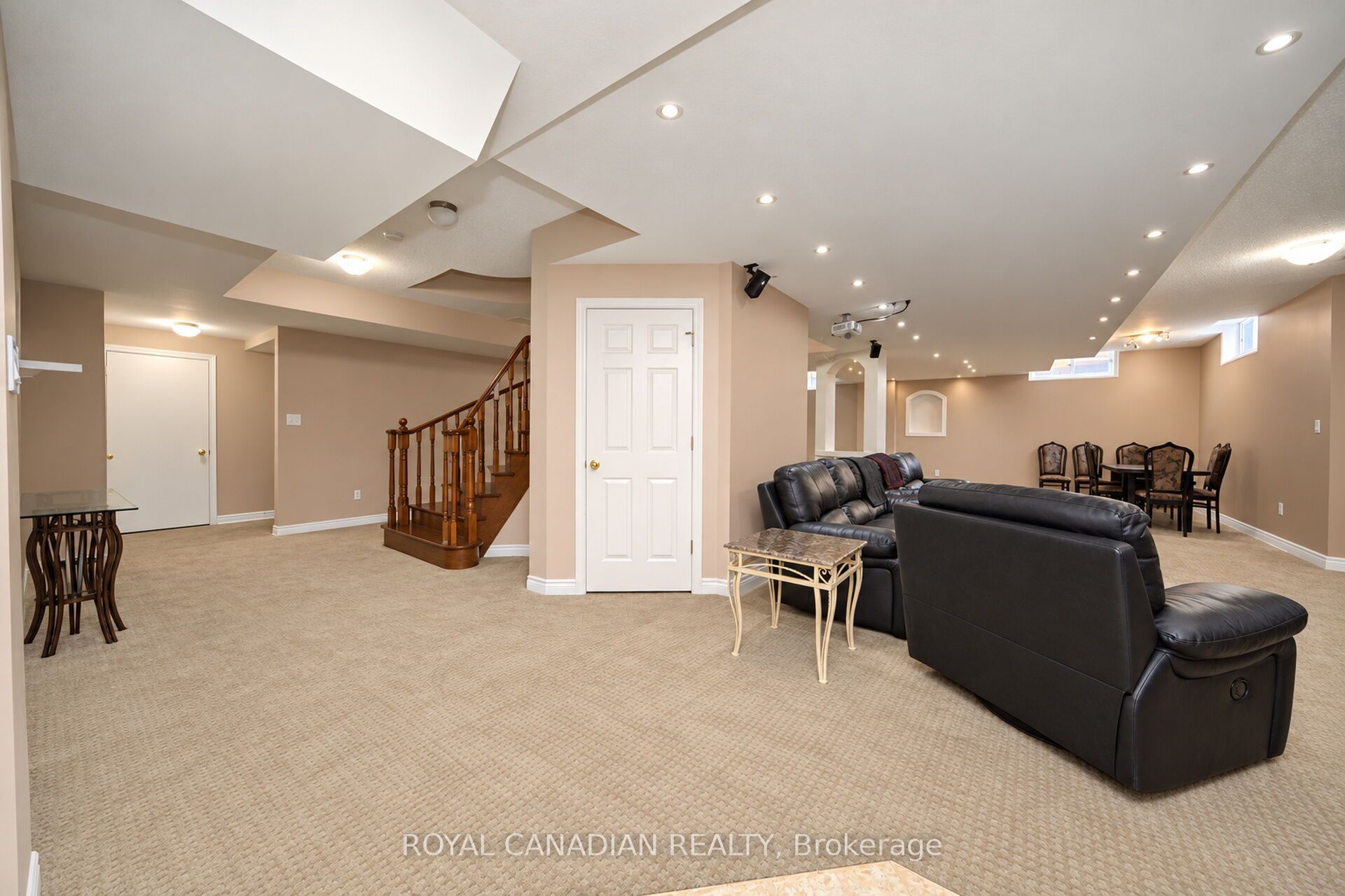 22 Janetville Street Property Photo 40