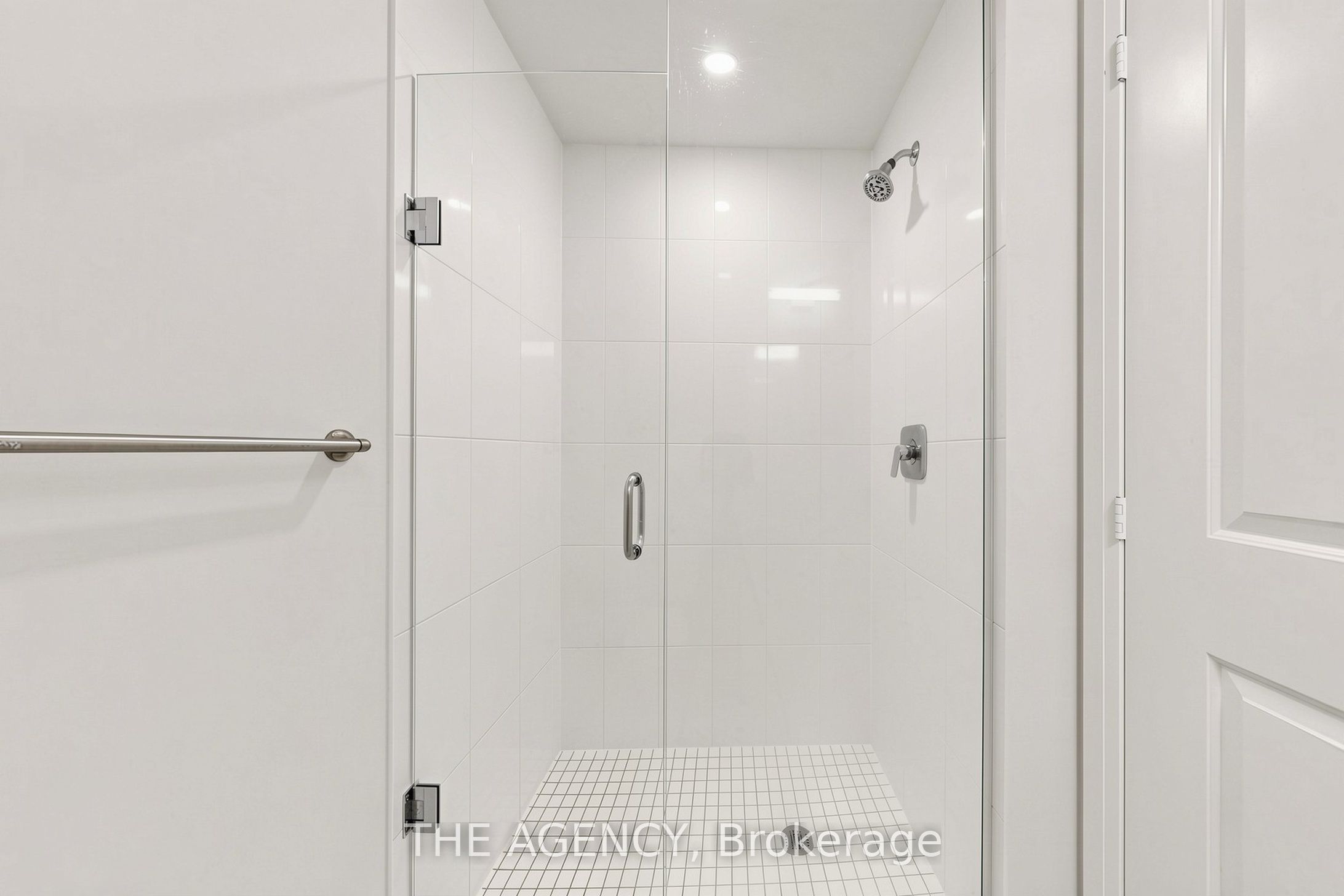 65 Watergarden Drive 1404 Property Photo 27