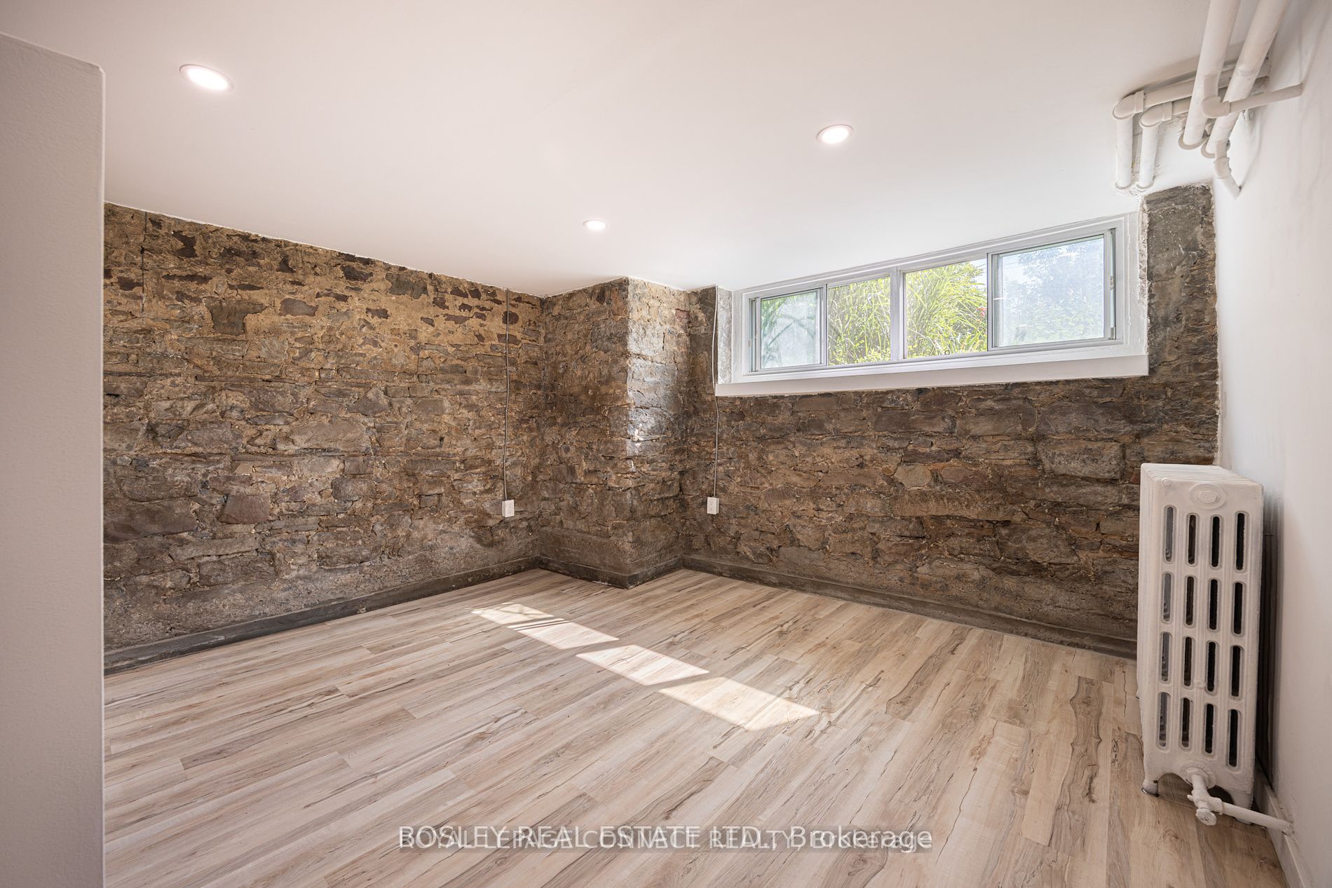 178 High Park Avenue Lower 1 Property Photo 3
