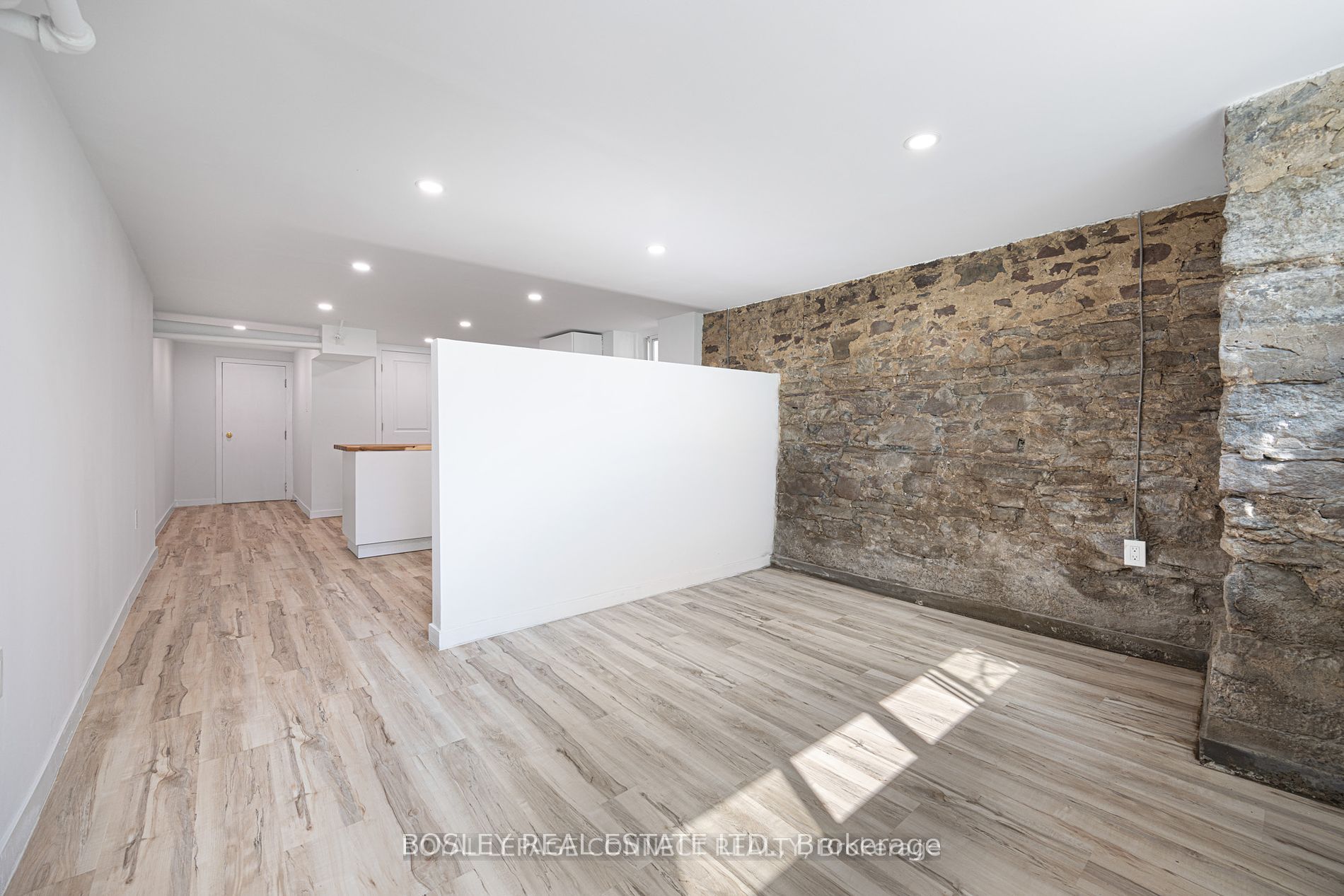 178 High Park Avenue Lower 1 Property Photo 6