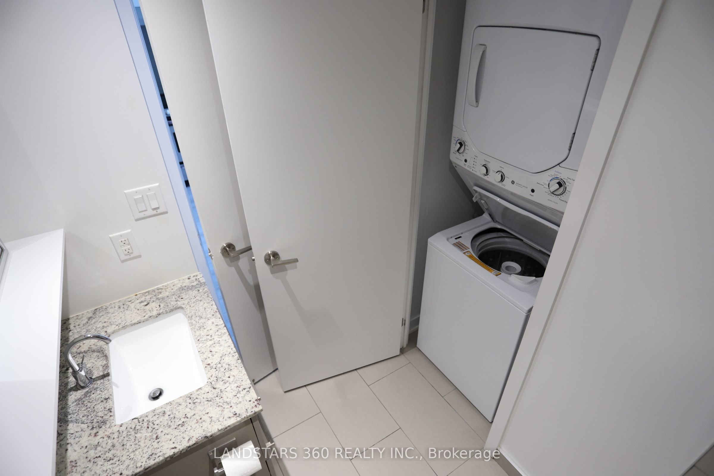 160 Flemington Road 421 Property Photo 8
