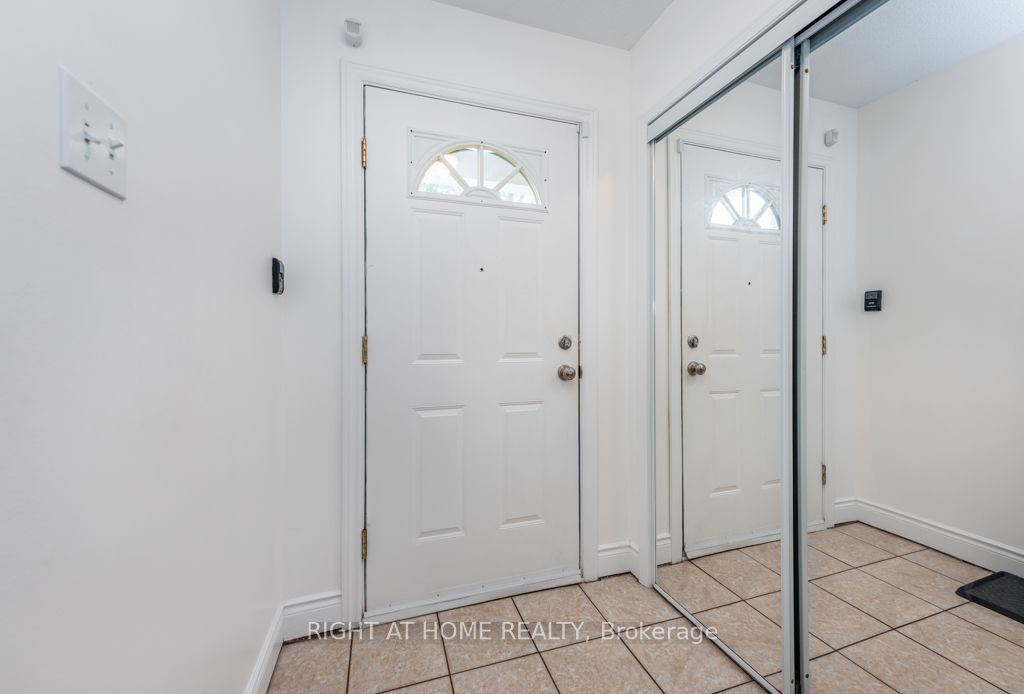 5958 Greensboro Drive S 83 Property Photo 5