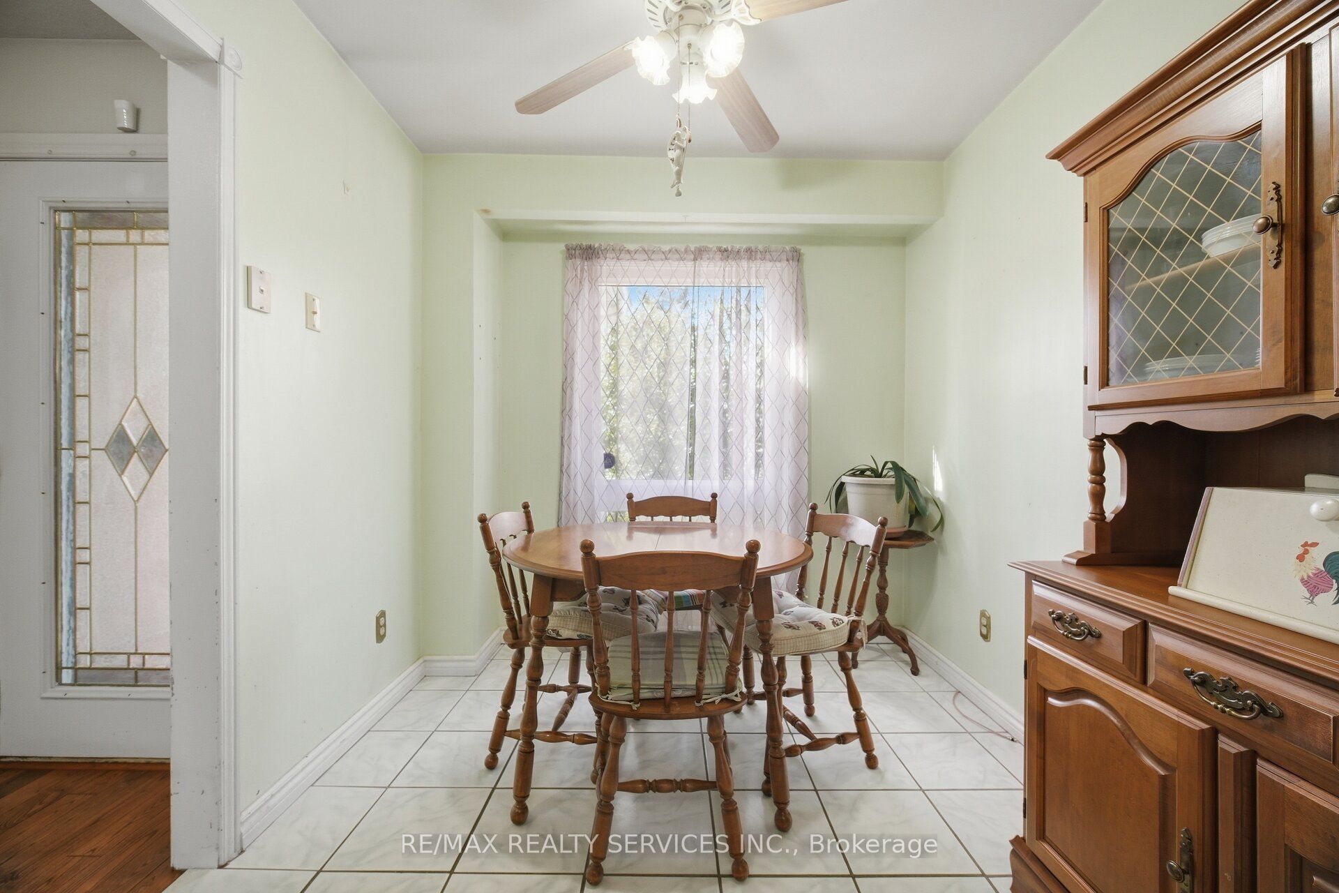 66 Hockley Path Property Photo 6
