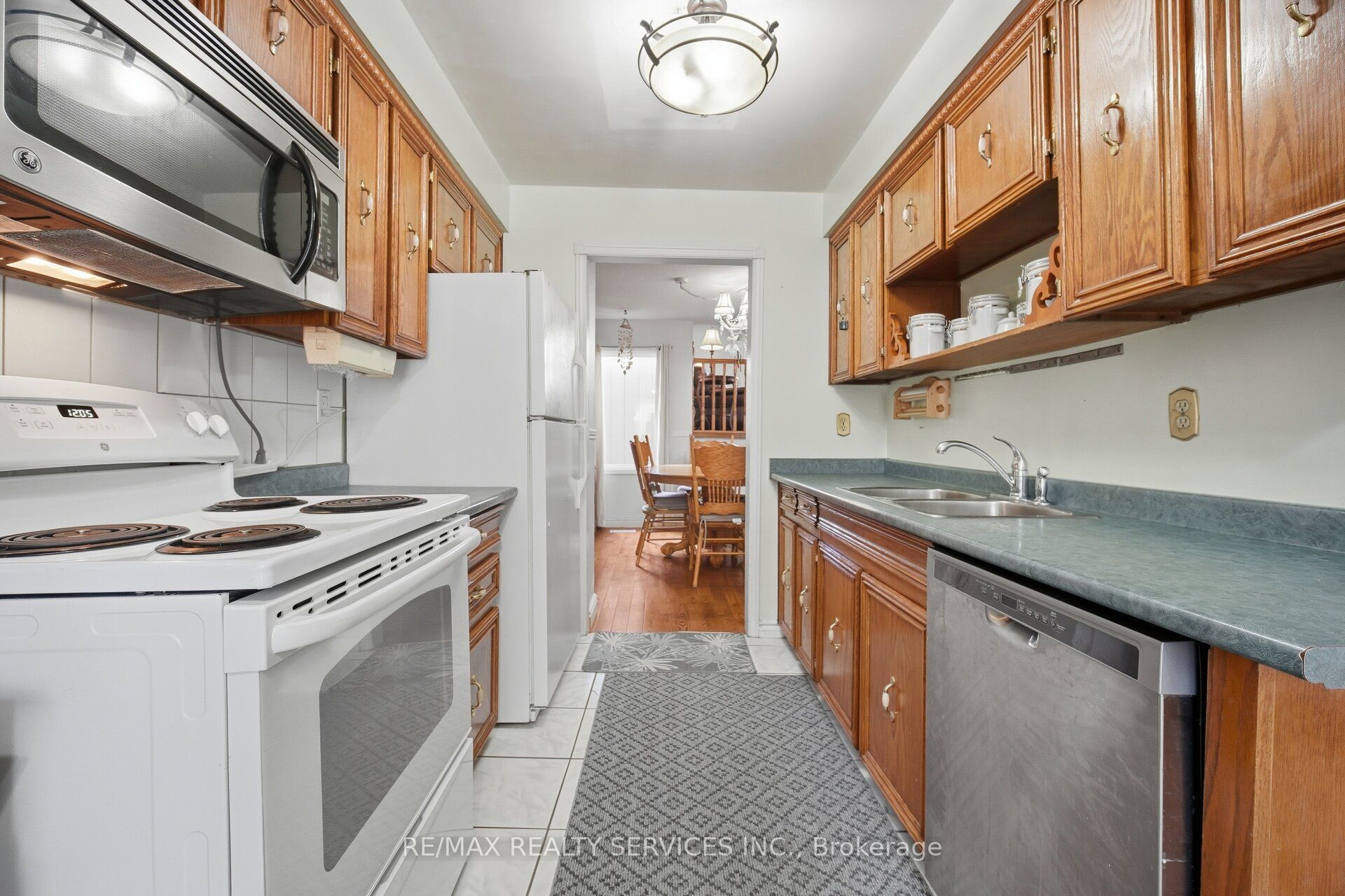66 Hockley Path Property Photo 12
