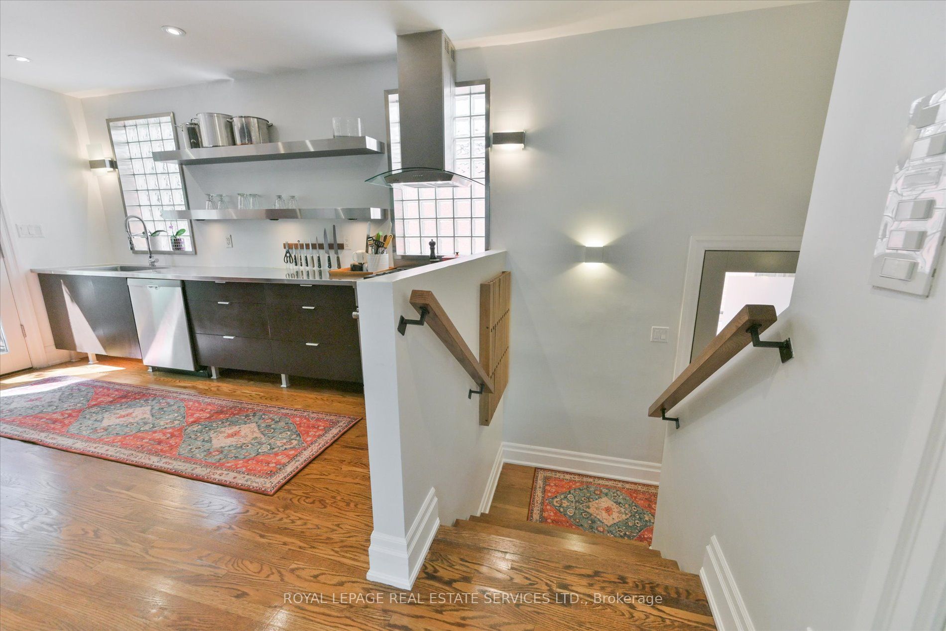 25 Miles Road Property Photo 14