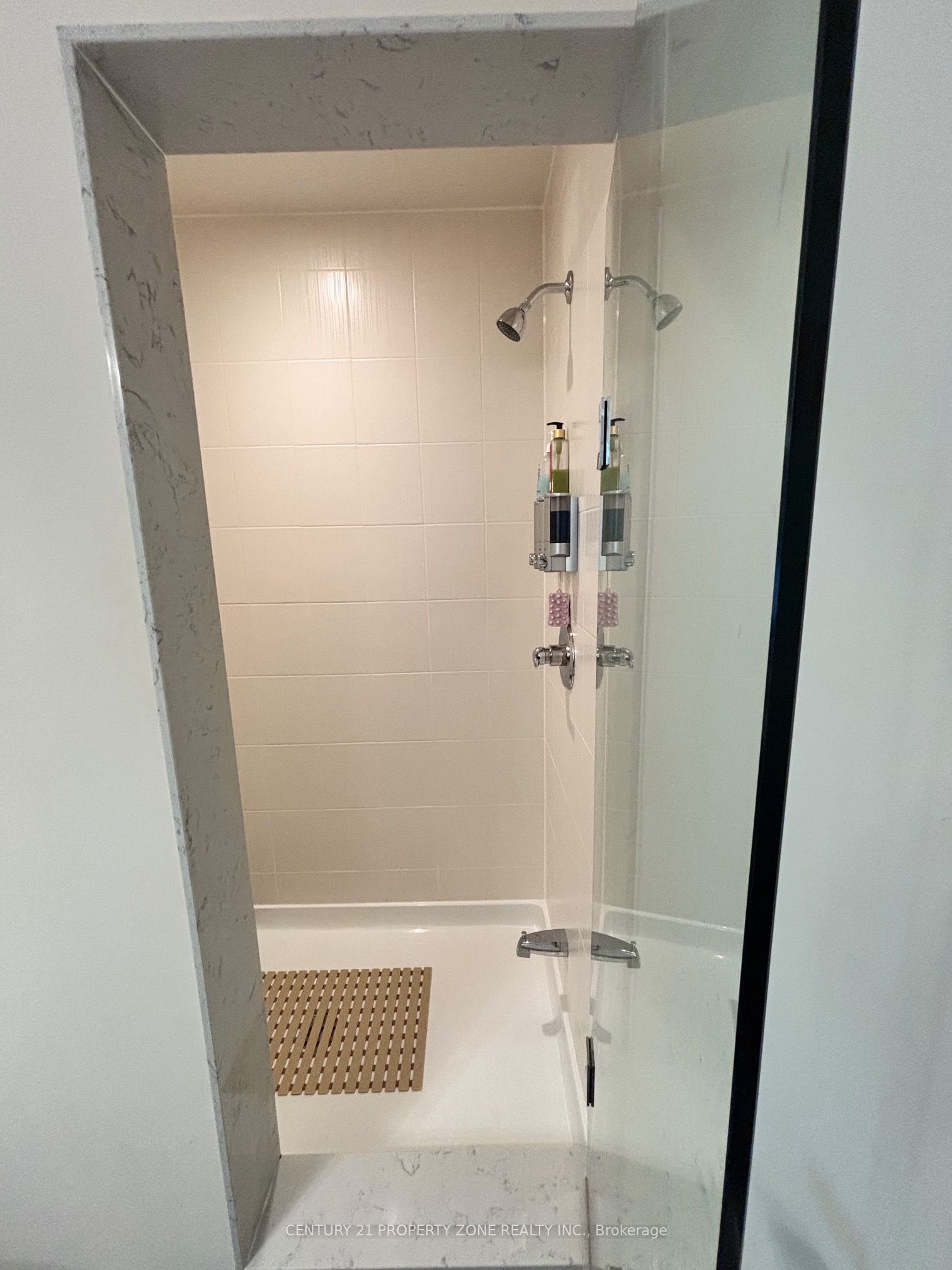 62 Crumlin Crescent Upper Property Photo 15