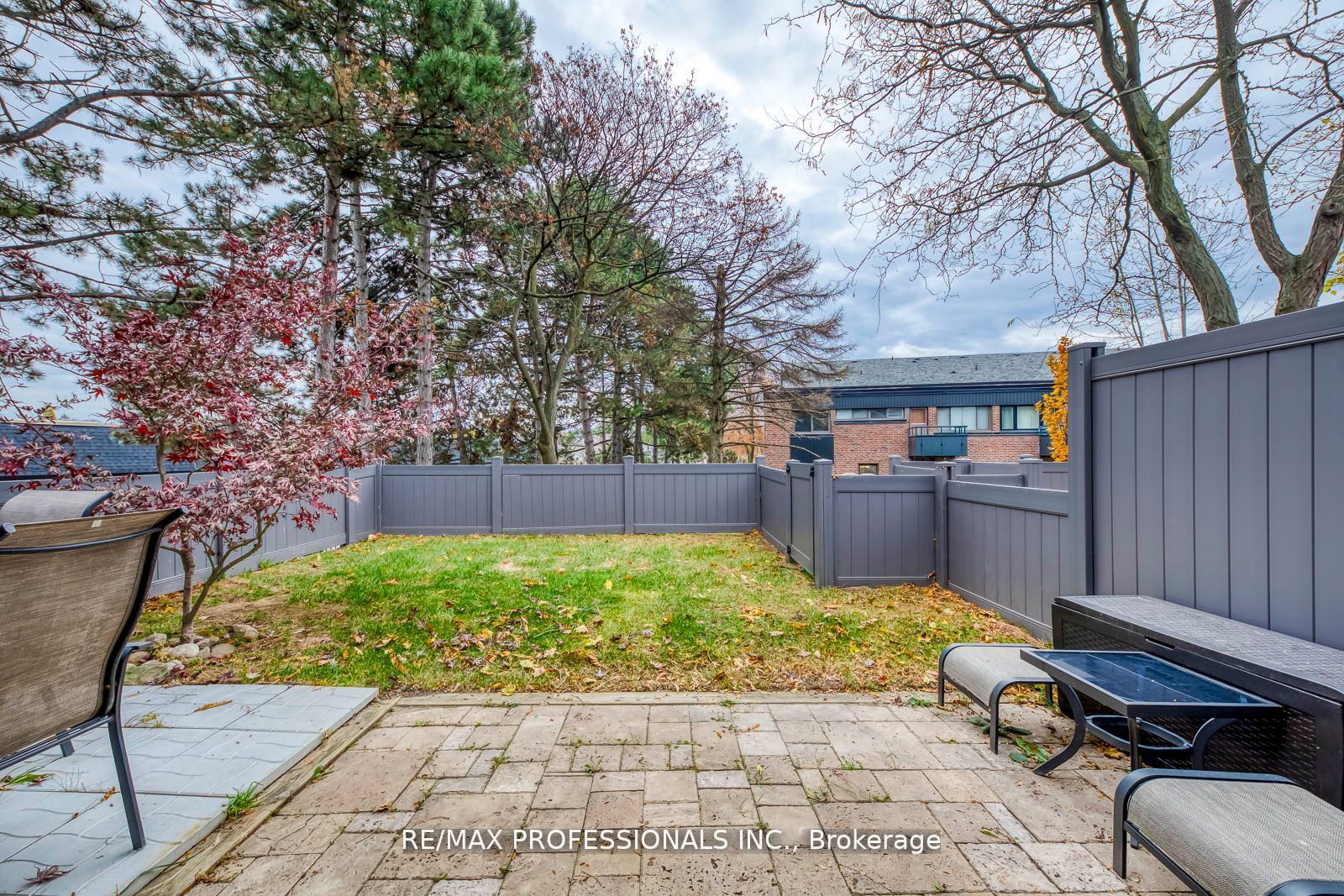 4345 Bloor Street W 51 Property Photo 37