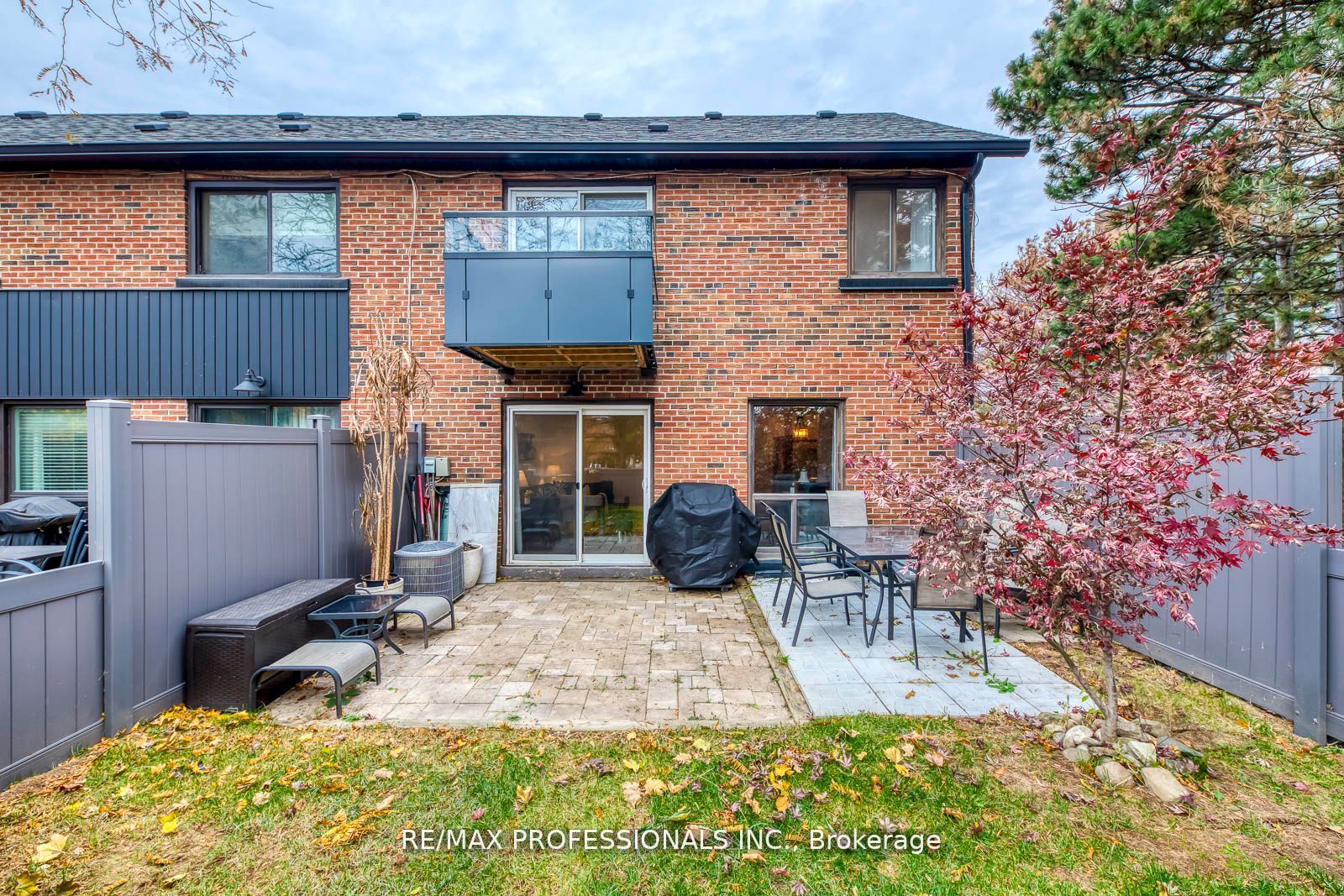 4345 Bloor Street W 51 Property Photo 39