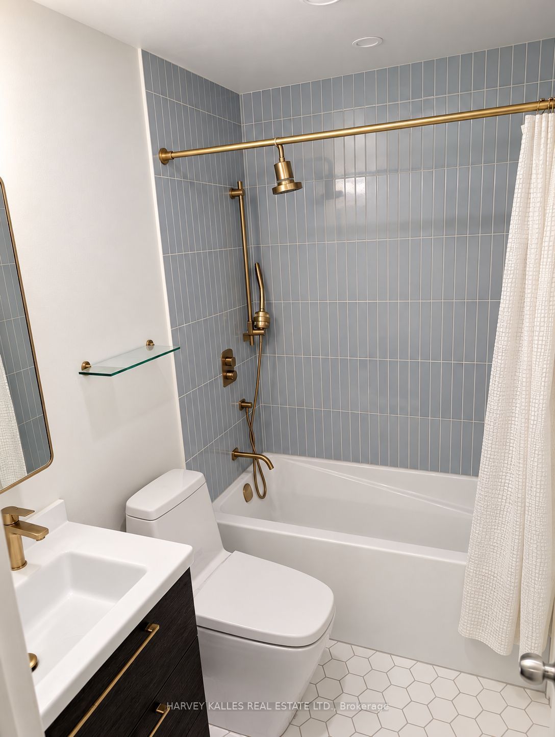 3025 The Credit Woodlands Drive 412 Property Photo 17