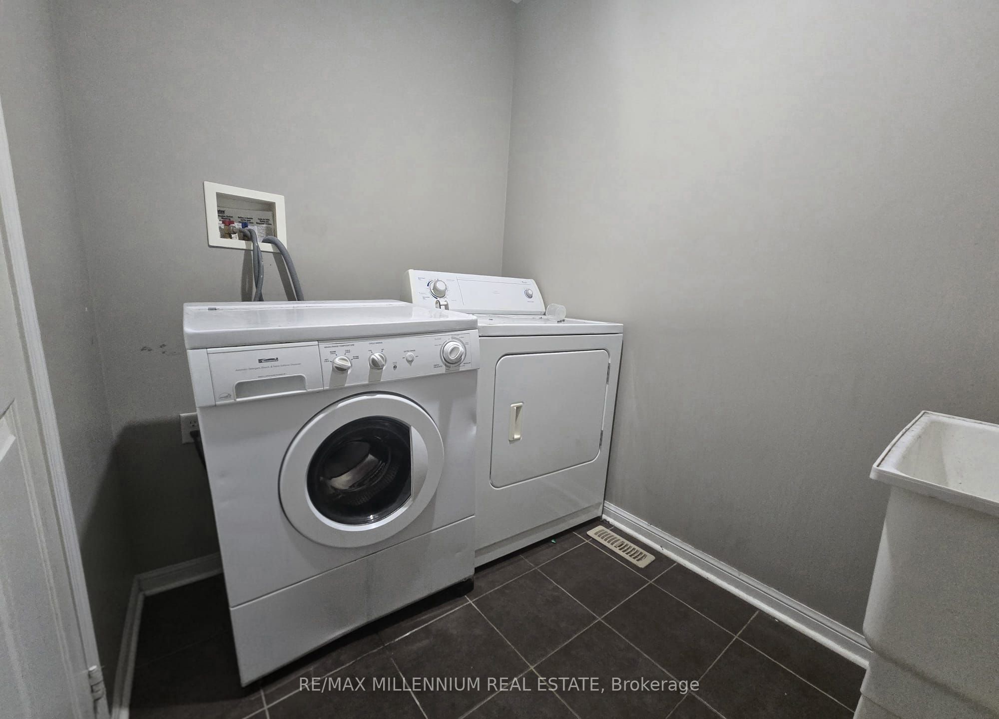 31 Ponymeadow Way Property Photo 17